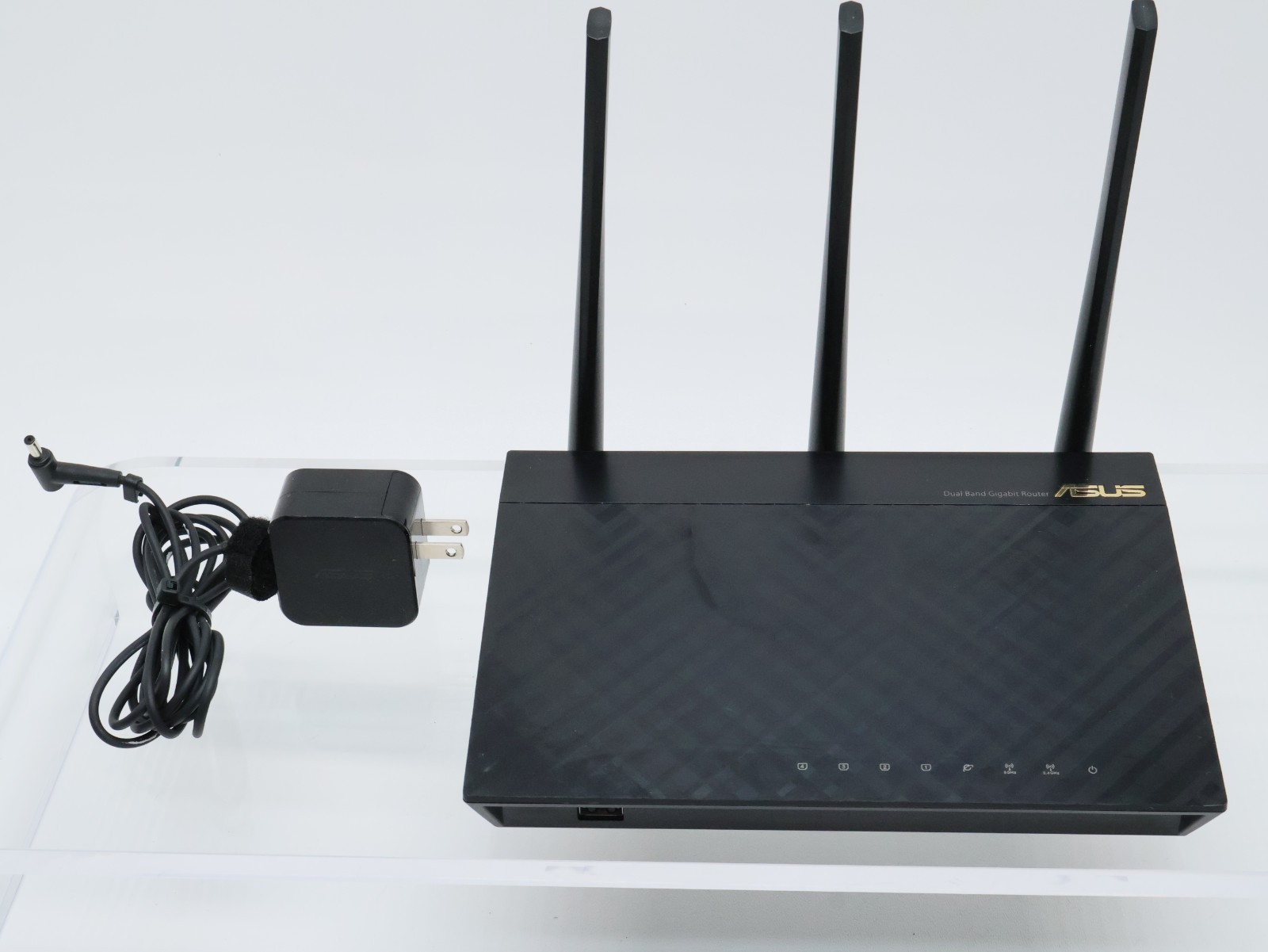 ASUS RT-AC66U B1 WIRELESS-AC1750 DUAL BAND GIGABIT WIFI ROUTER, Tested & Works