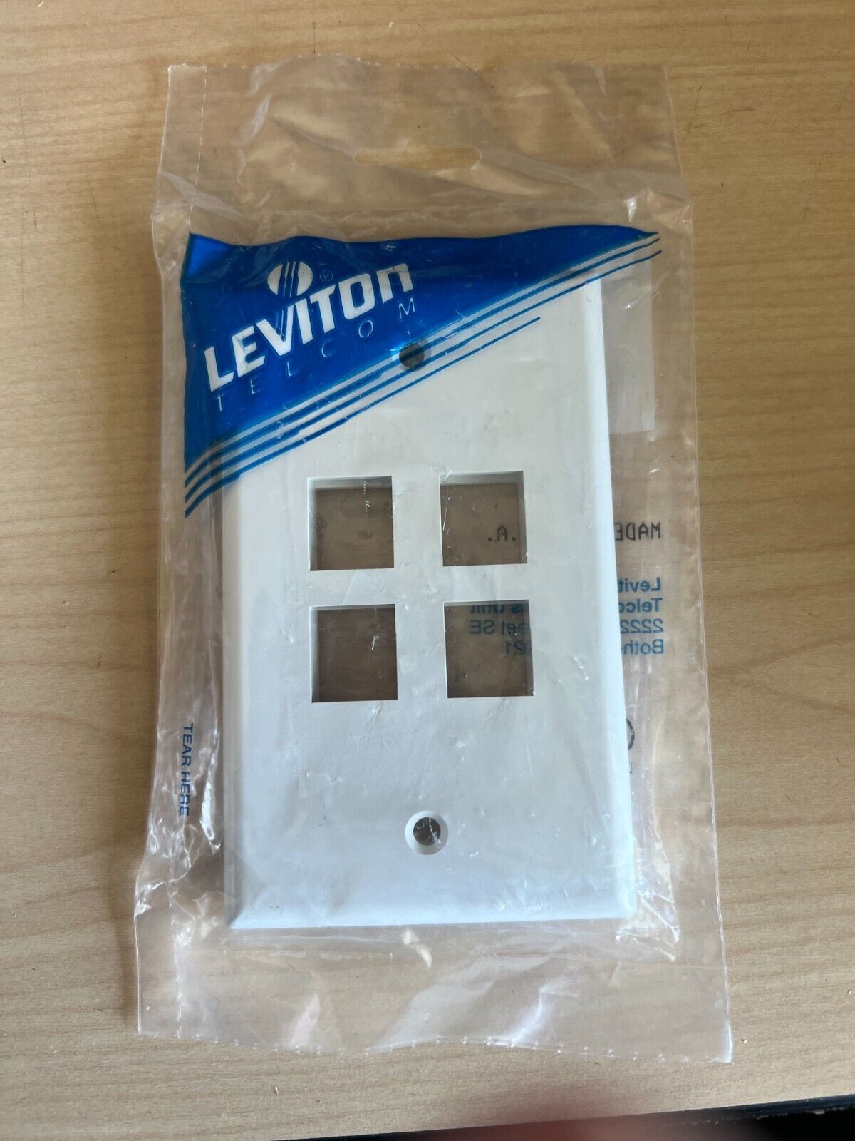 Leviton Cat 41080-4WP Quickport Single-Gang Wall-plate, 4-Port, White Face-plate