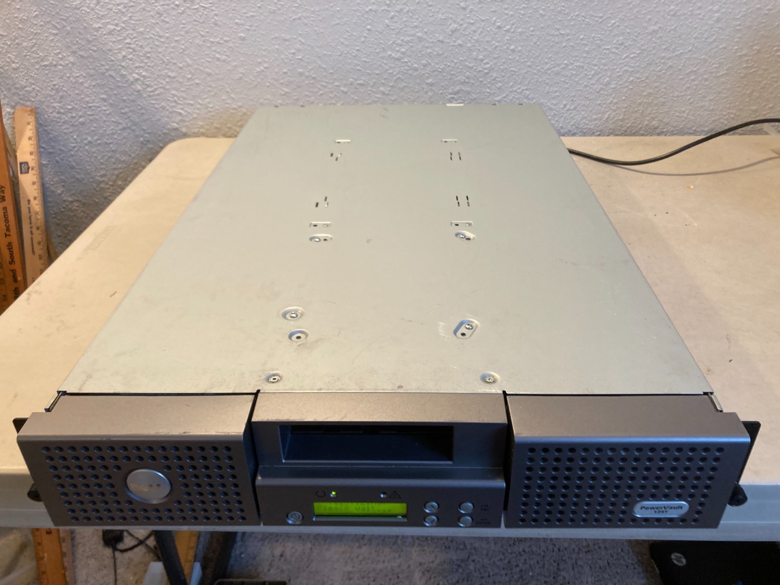 DELL PowerVault 124T Tape Autoloader ED-L2NAE-BG LTO4 PV124T Untested Local Pi