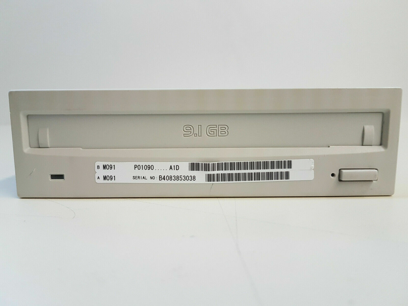 SONY SMO-F561-70 9.1GB MO Optical Drive