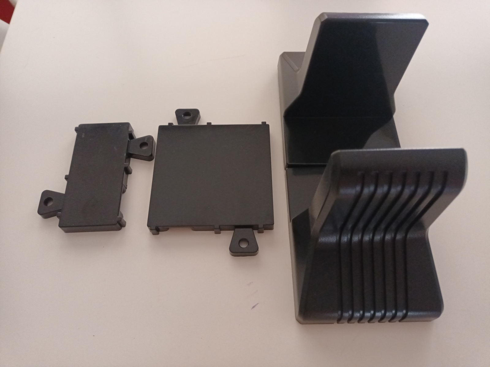 2U UPS or PC mini tower vertical stand