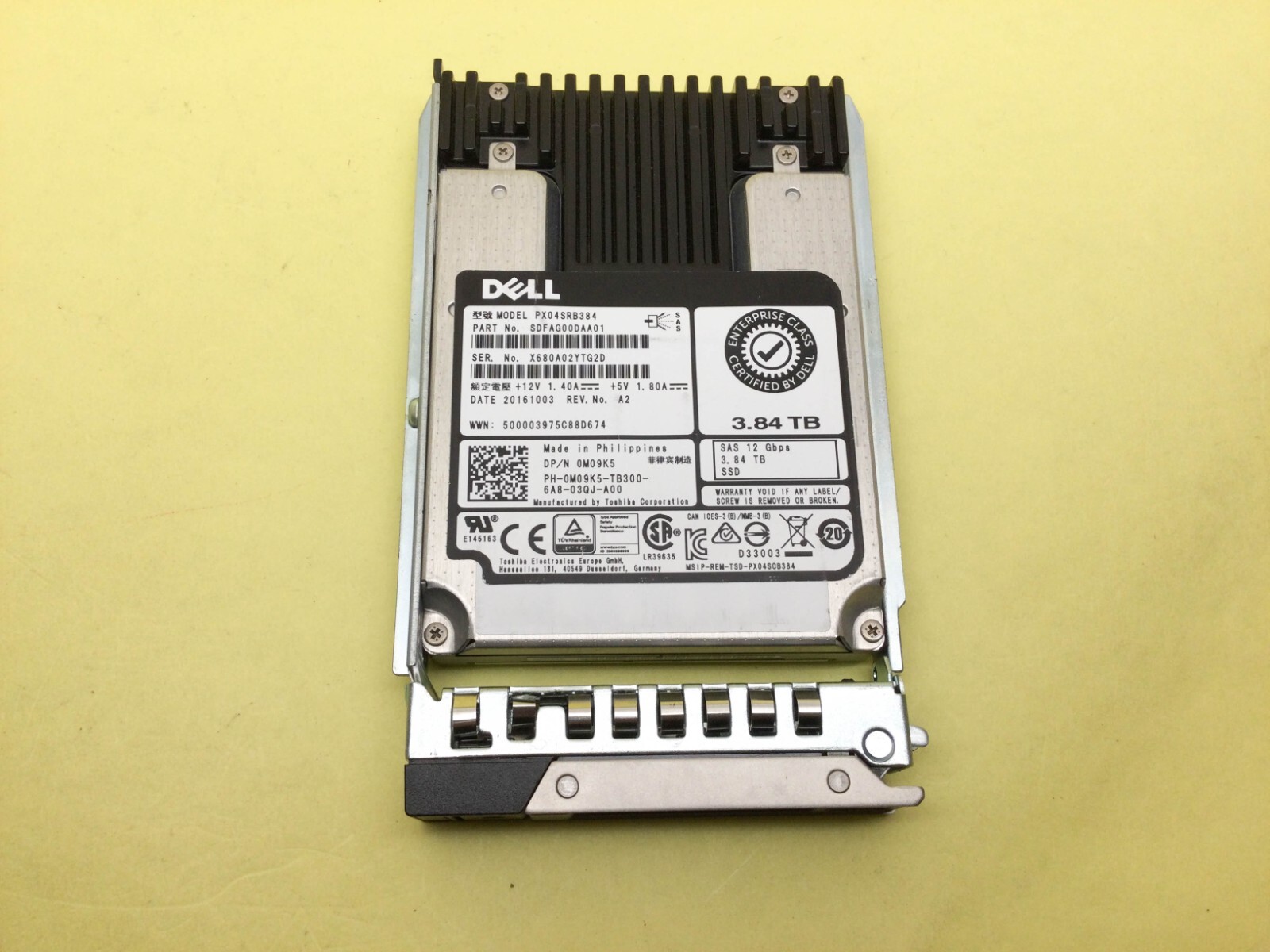 M09K5 Dell 3.84TB SAS 12Gb/s Read Intensive 2.5'' SSD 0M09K5 PX04SRB384 Gen14