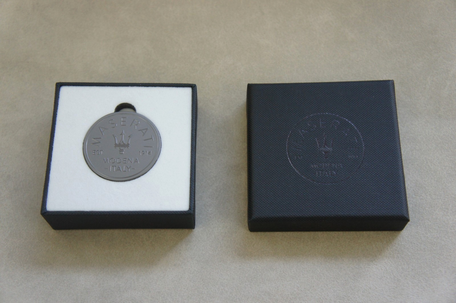Genuine Maserati 100th Anniversary Gun Metal USB Flash Drive Memory Stick 8GB