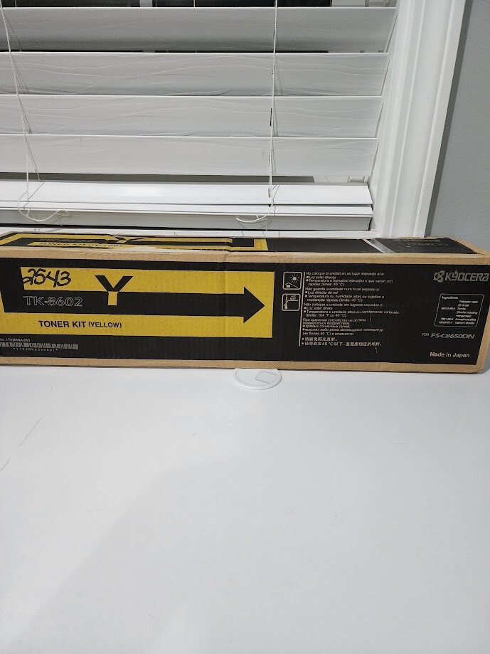 KYOCERA TK-8602Y Yellow Toner Cartridge for FS-C8650DN