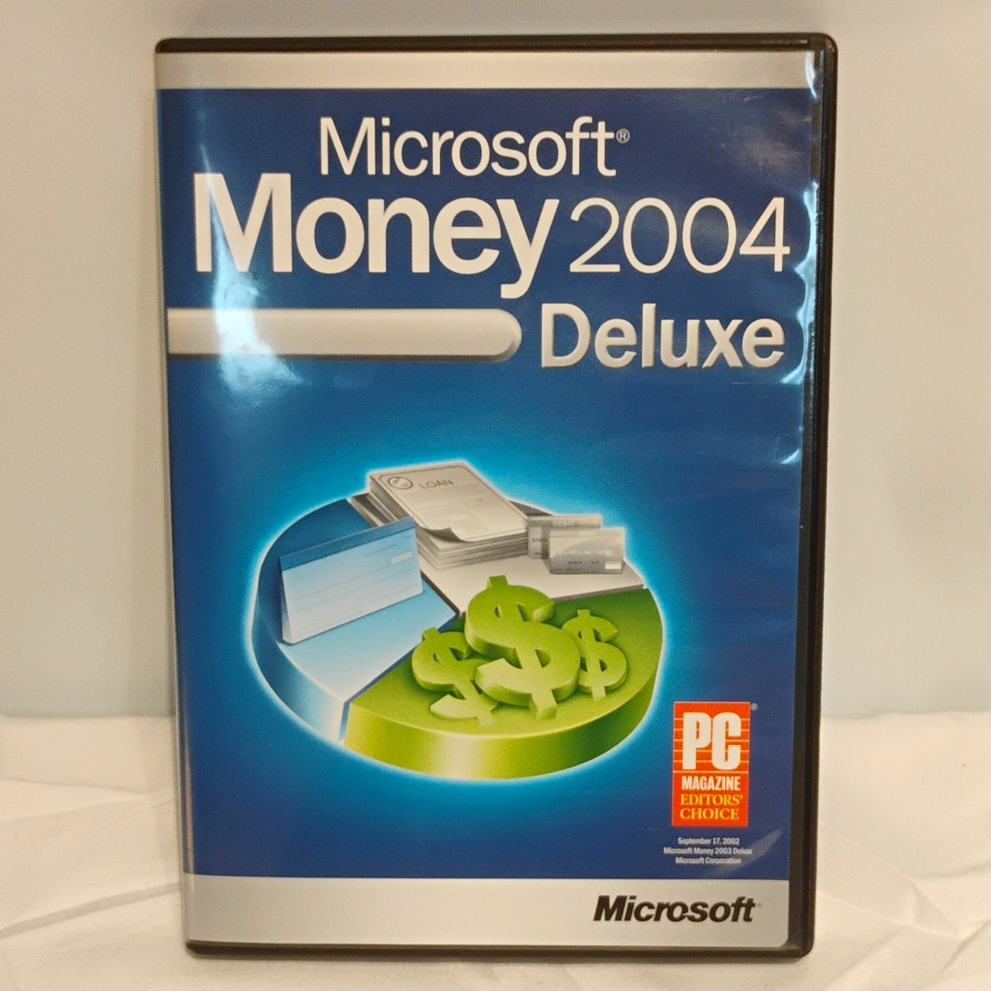 Microsoft Money 2004 Deluxe Personal Finance Windows English CD-ROM Case Manual