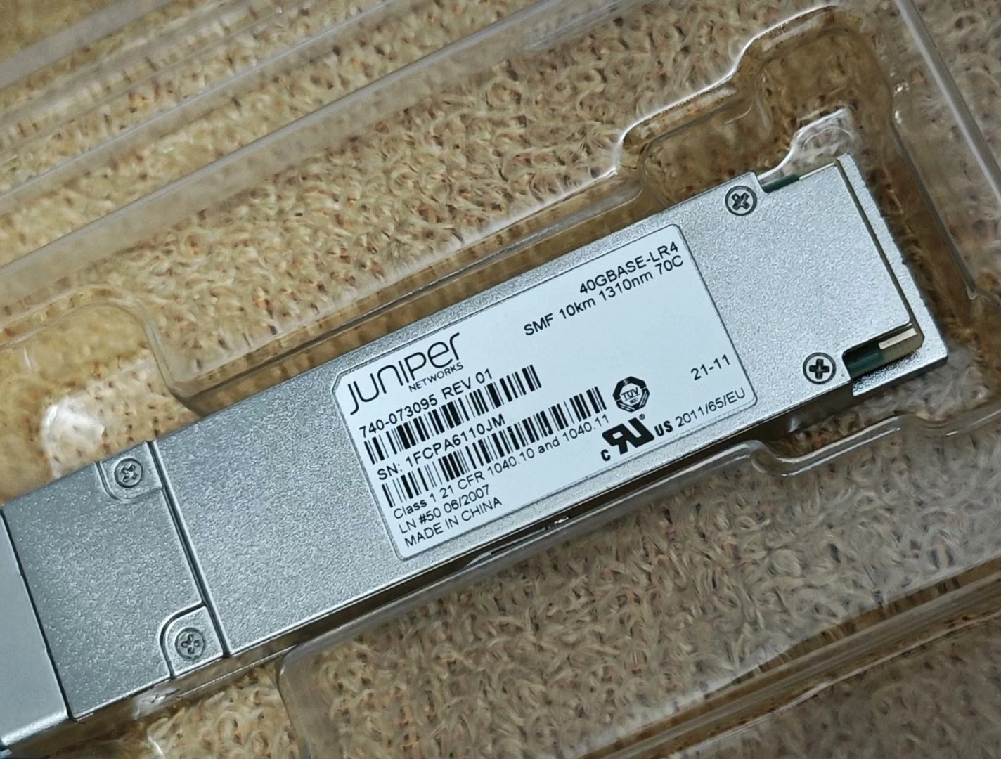 1pc Juniper JNP-QSFP-4x10GE-LR4 740-073095 40GBase-LR4 40GbE 10km Module