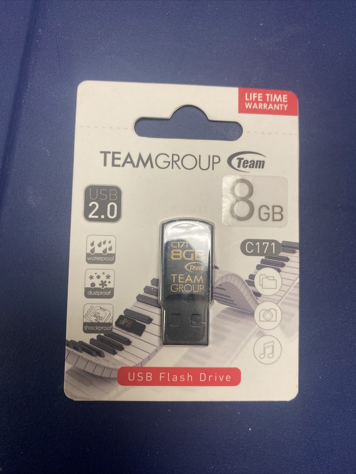 Team Group 8GB C171 USB 2.0 Flash Drive (TC1718GB01) Brand New