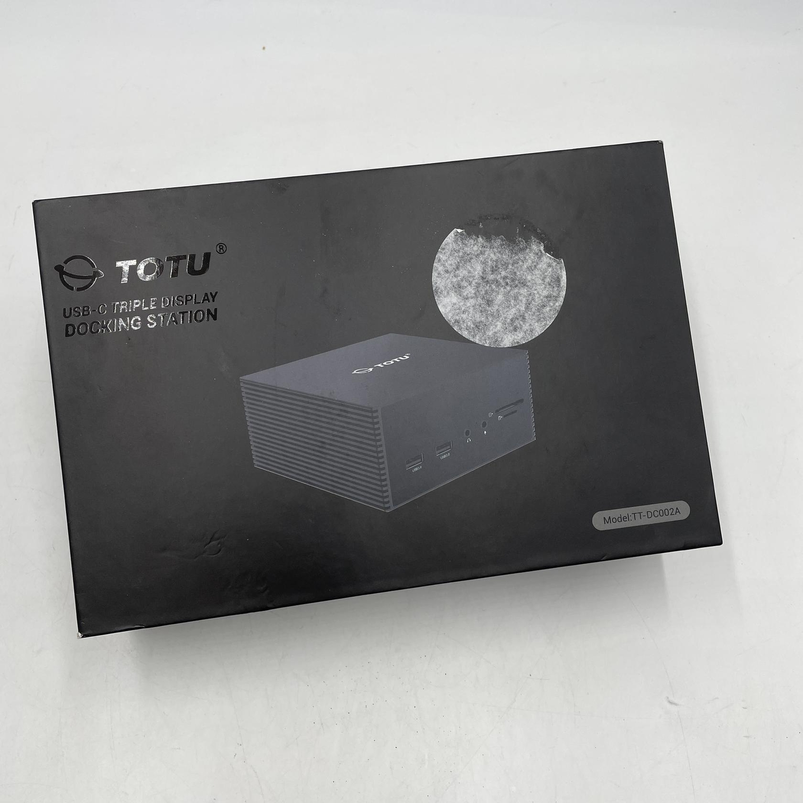 TOTU Universal USB-C 4K Triple-Display Docking Station with Charging Support