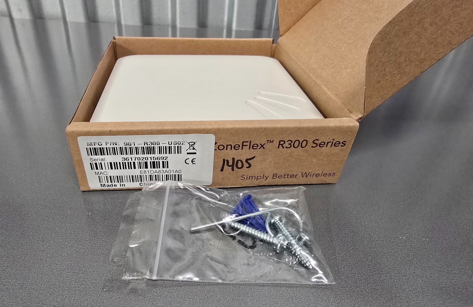 901-R300-US02: Unused Ruckus Wireless ZoneFlex R300 Wireless Access Point