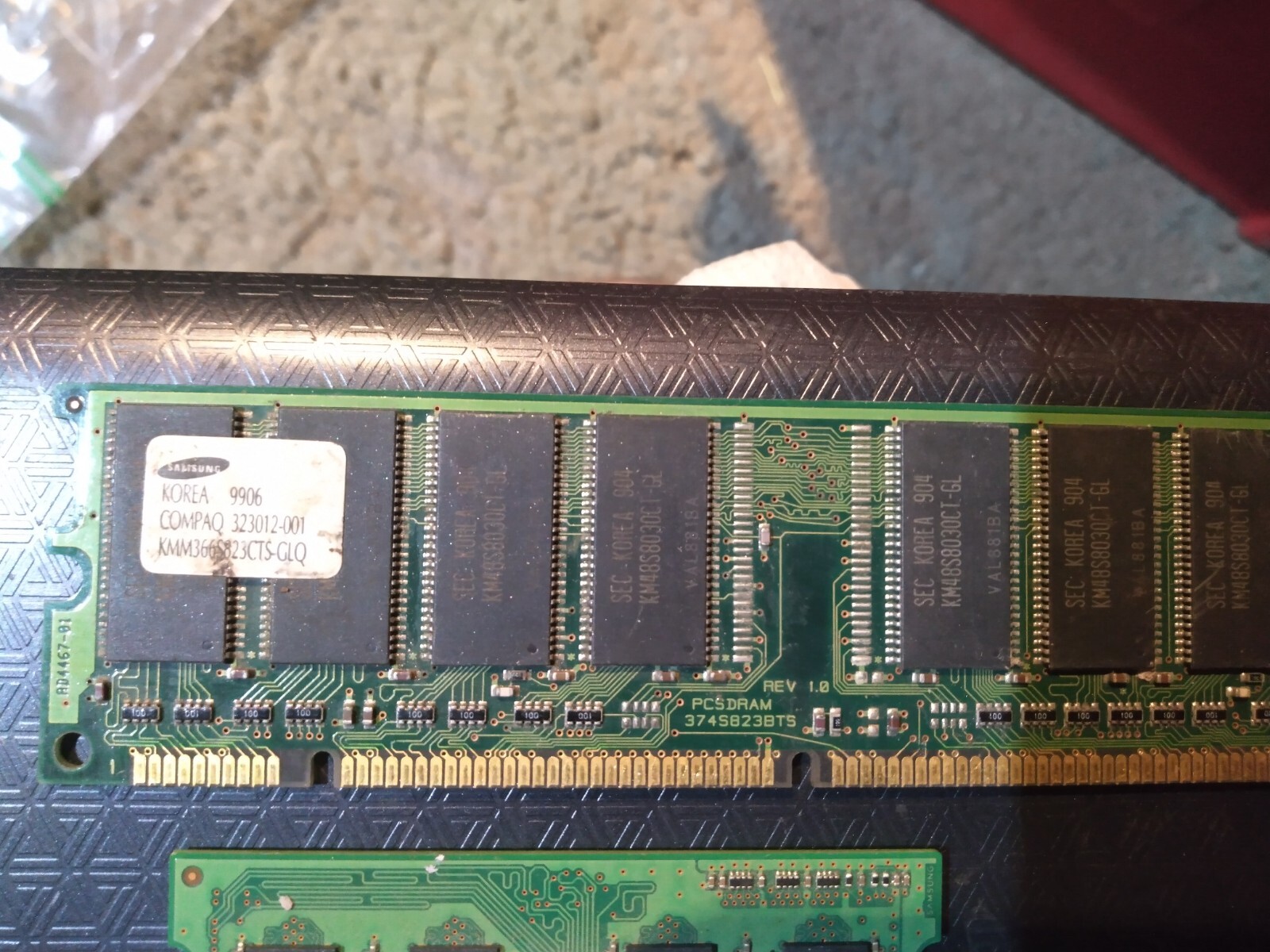 Samsung KMM366S823CTS-GLQ memory module 64mb Ram