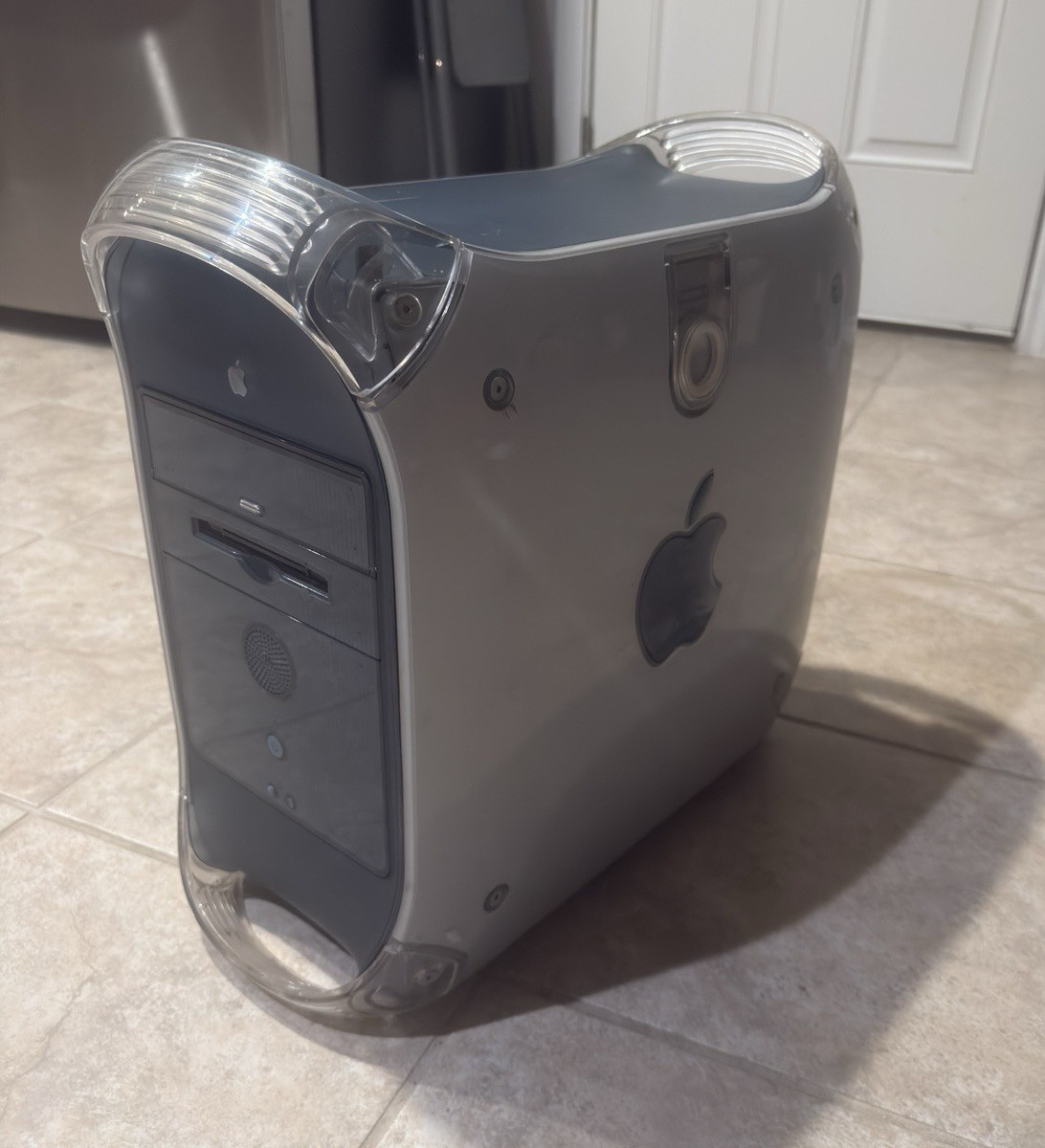 Apple Power Mac G4 Graphite 128MB RAM M7824