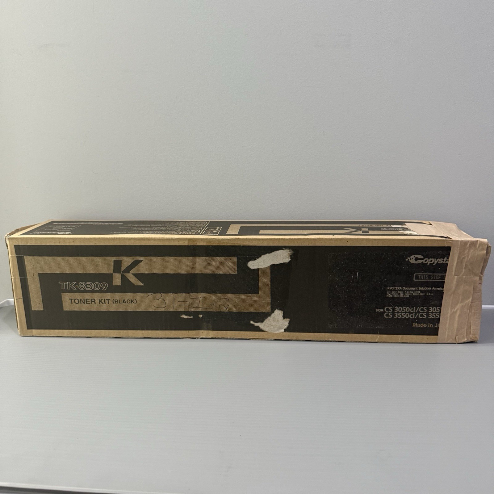 Kyocera TK-8307 / TK-8309 Black Toner Cartridge Kyocera 3050ci 3051ci Damage Box