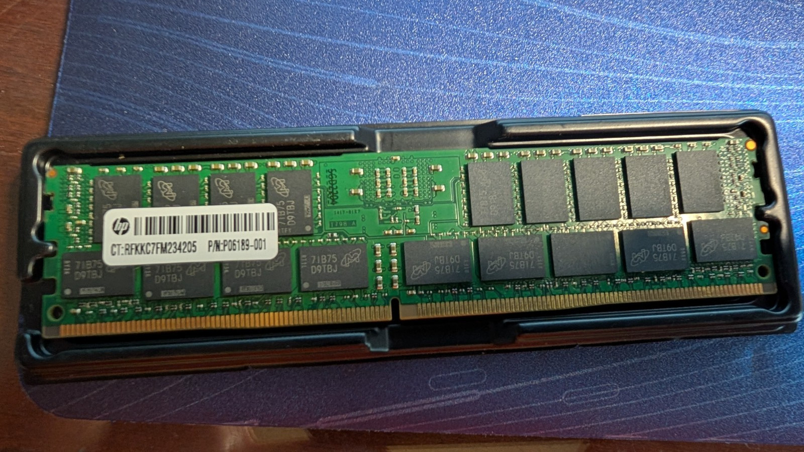 Brand New Sealed HPE 32GB(1X32GB) 2Rx4 PC4-2933Y-R DDR4 Server Memory P00924-B21