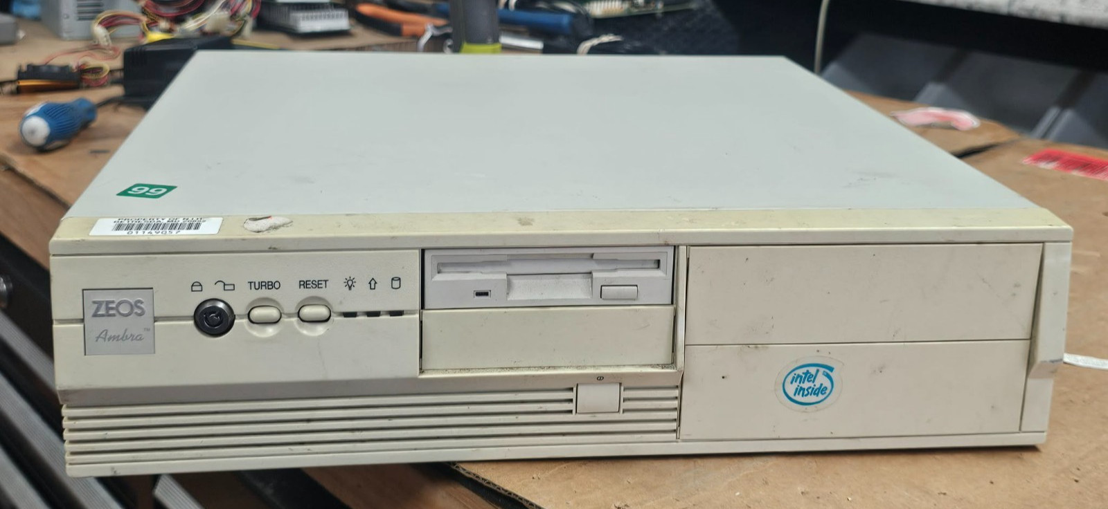 Vintage Retro Rare Zeos Ambra Desktop PC - Powers no Post Tech Special
