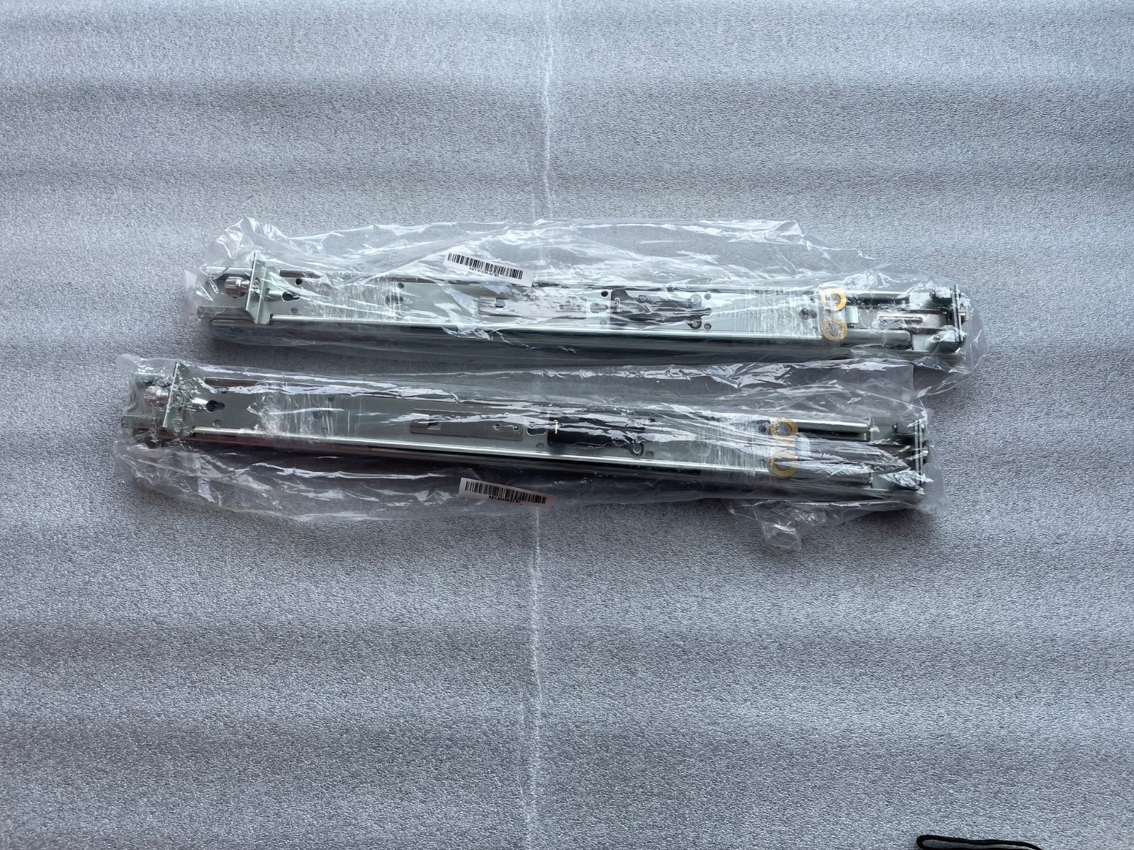NEW Arista Rack Rails ASY-01098-05 4-post Rack Rails both inner & outer
