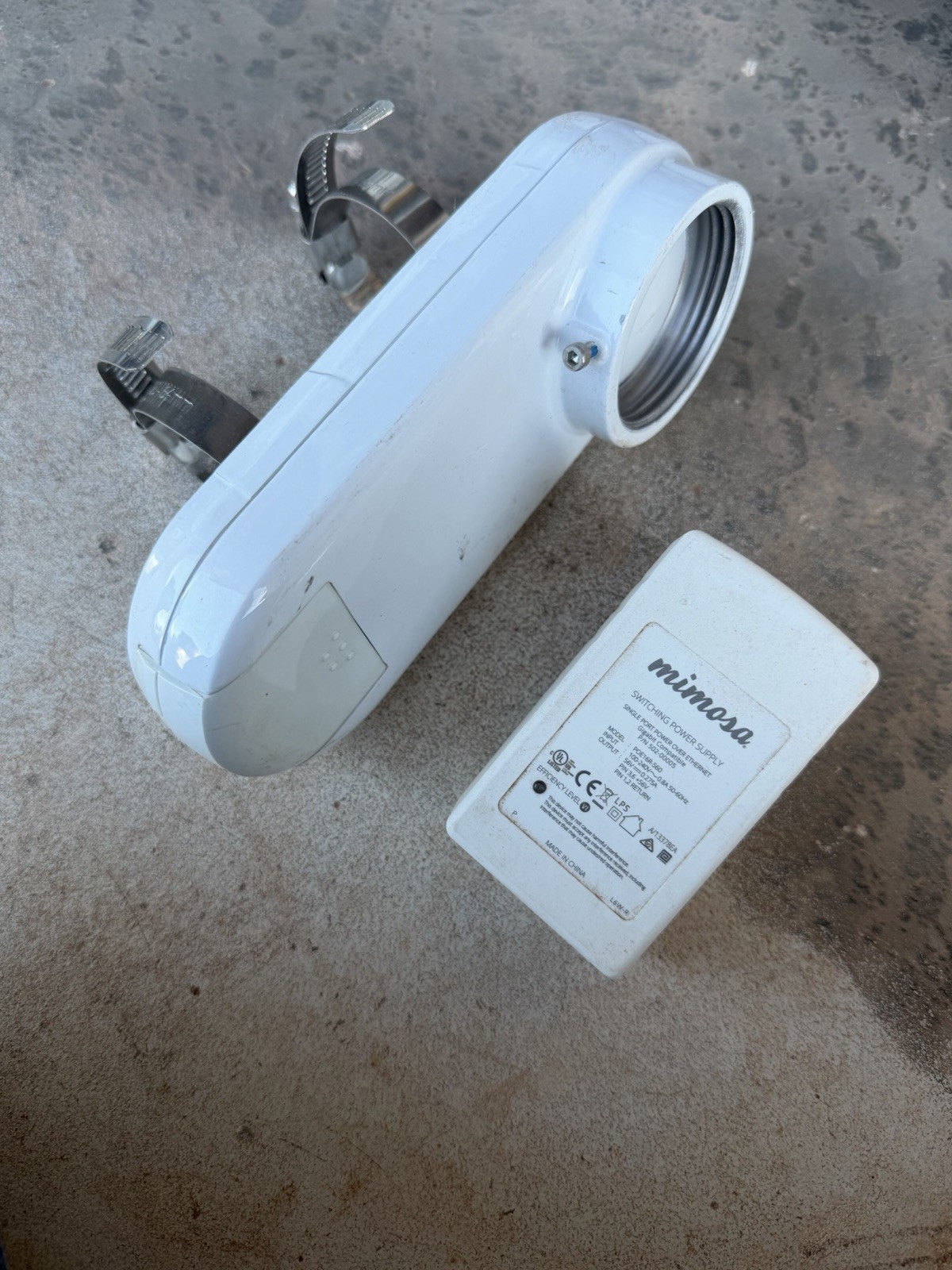 Mimosa Networks C5X 5GHz 8 DBI Radio Antenna White With POE