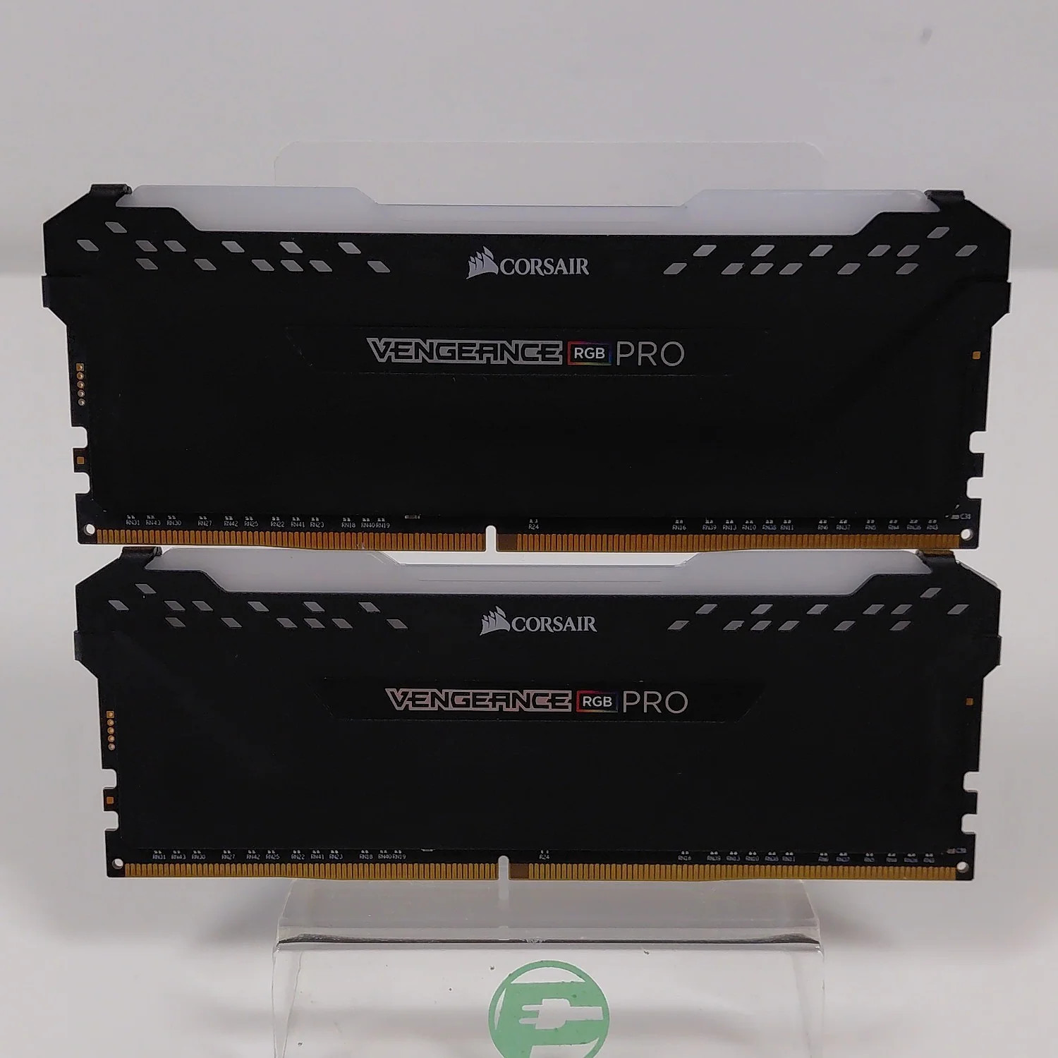 Corsair Vengeance RGB Pro 32GB (2x16GB) RAM DDR4 3600MHz CMW32GX4M2D3600C18