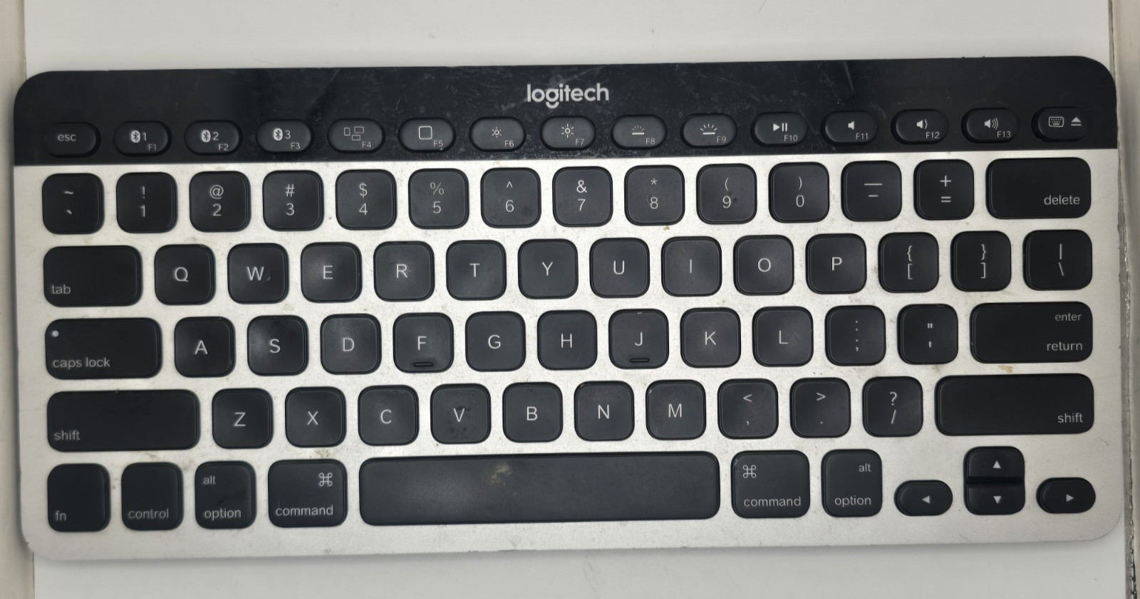 Used - BAD DOWN KEY - Logitech K811 3 Device Wireless Bluetooth Keyboard
