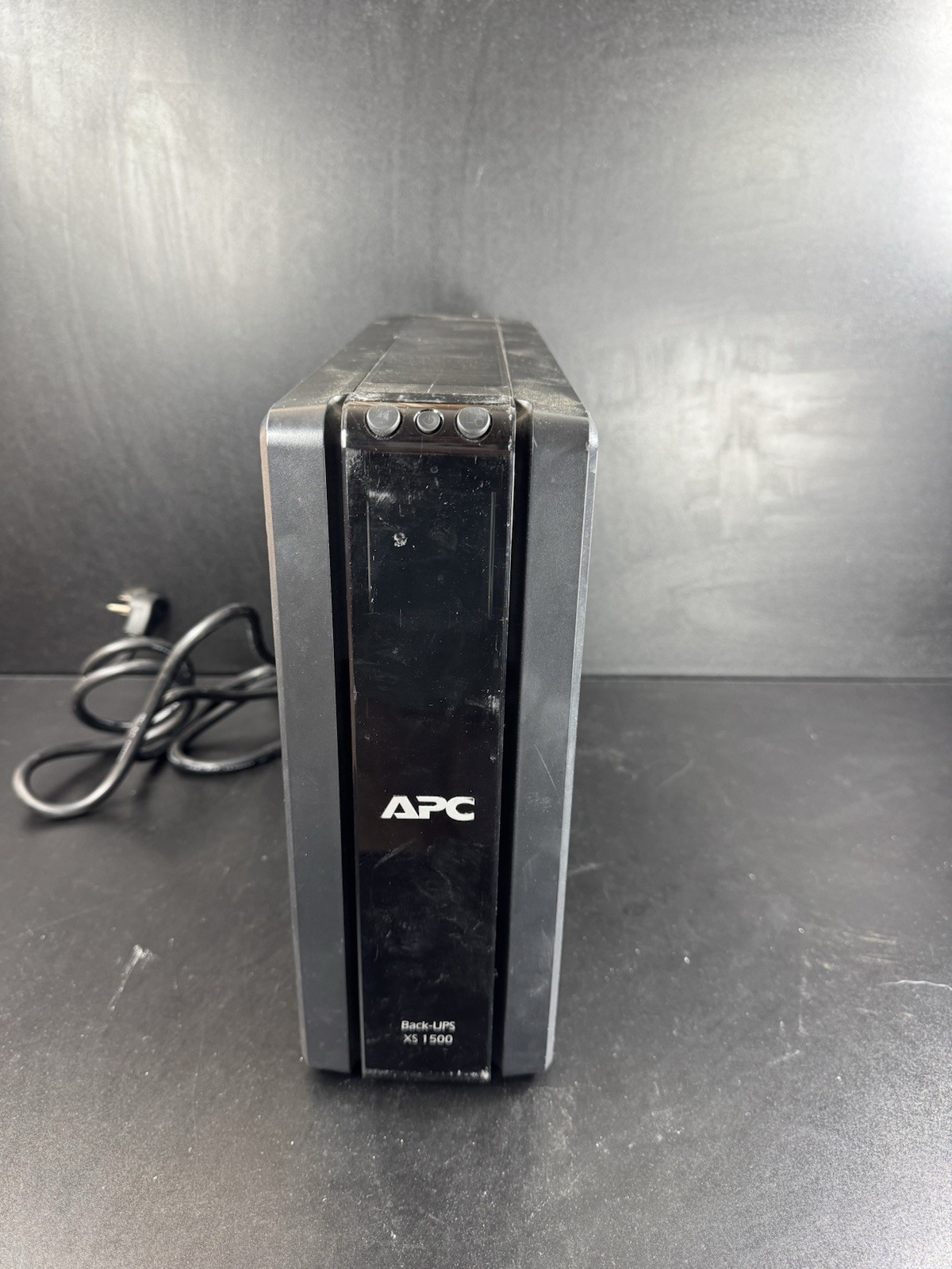 APC Back-UPS XS 1500 Batteries 1500VA 865W Tested Works NO Battery