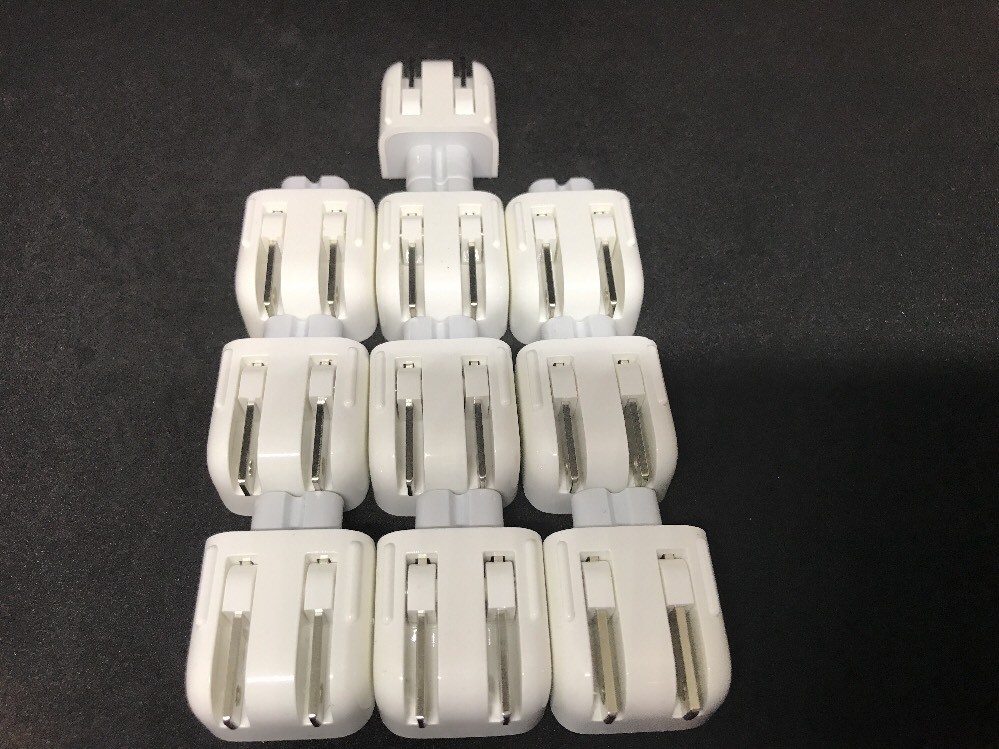 Lot of 10 Genuine Apple MagSafe  Wall Adapters DUCKHEAD 2 PRONG PLUG 45W 60W 85W
