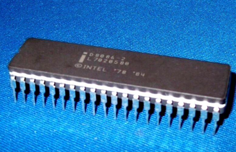 D8086-2 Intel Vintage Ceramic New Rare D8086 CPU VERY COLLECTIBLE QTY-1