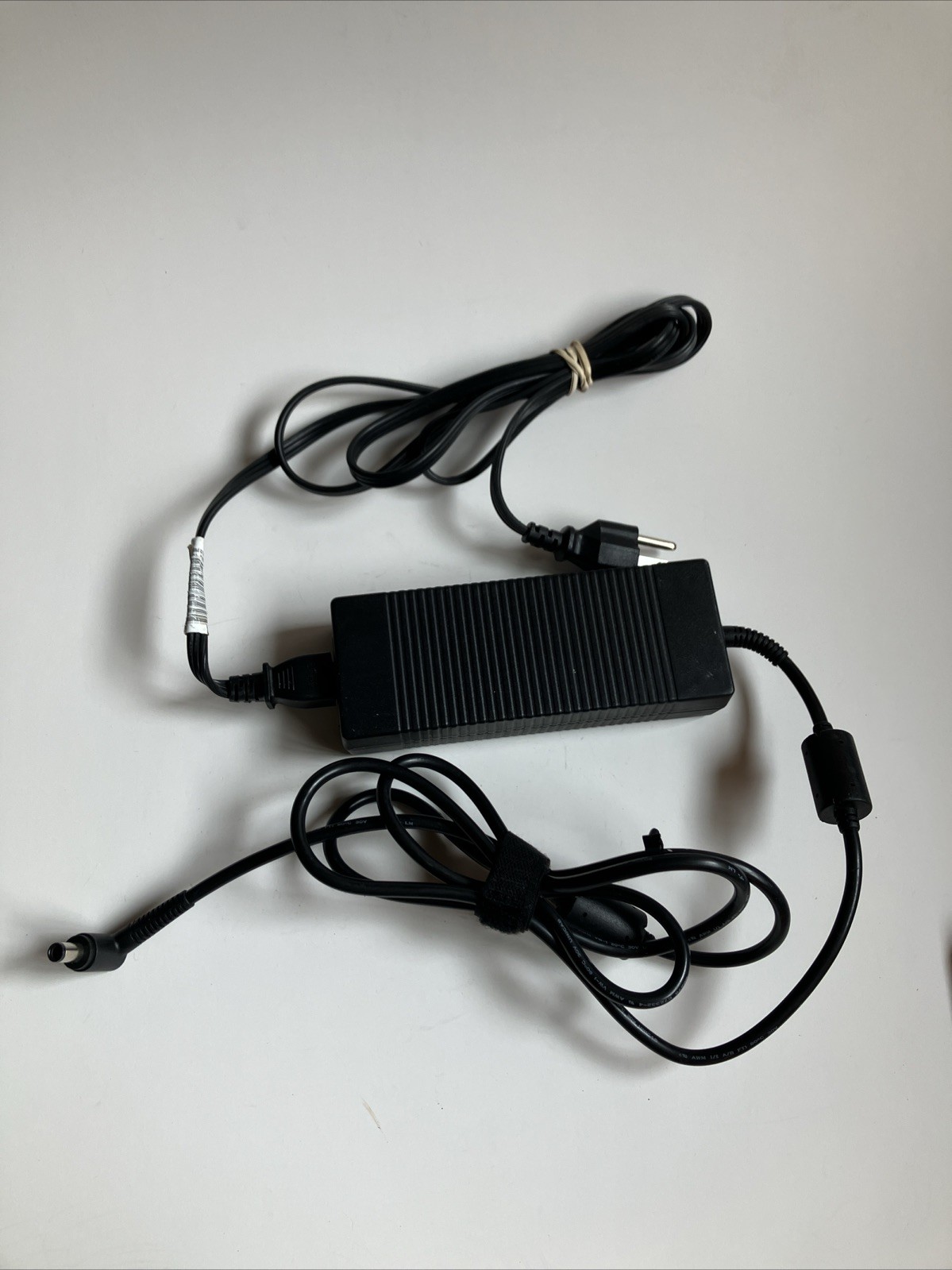 Genuine OEM 150W HP AC Adapter 19V 7.9A Charger HSTNN-HA09 609919-001