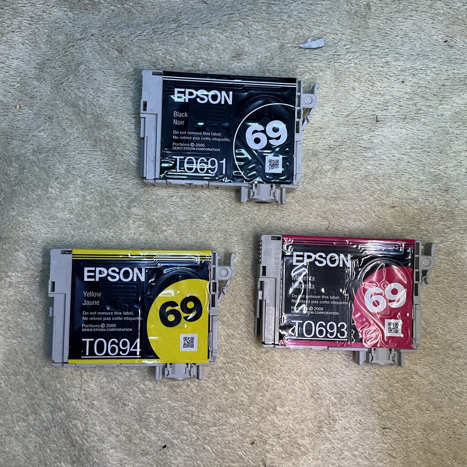 NEW Epson 69 T069520 Color Inkjet 3 Pack -Black, Magenta, Yellow - STILL SEALED