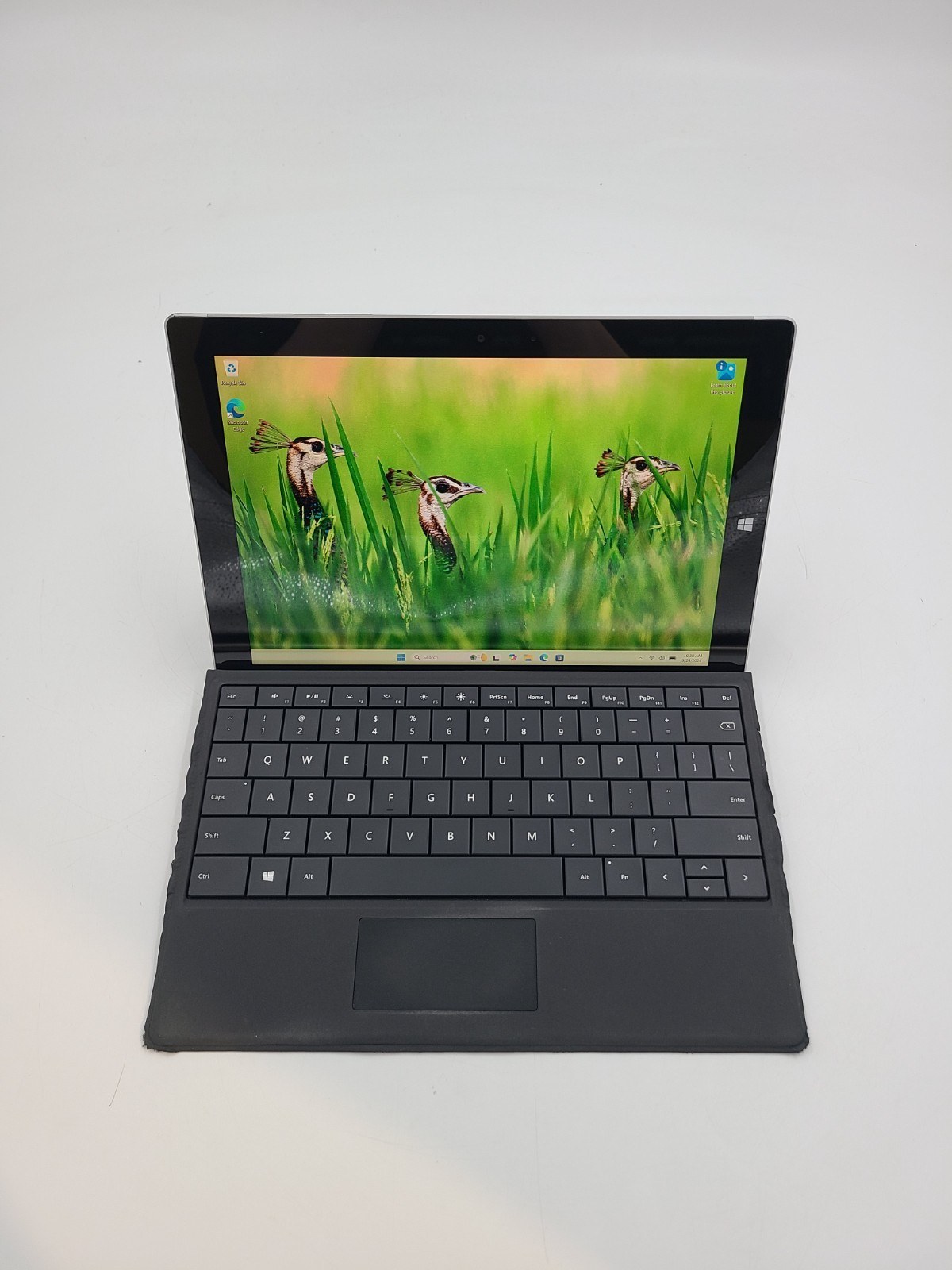 Microsoft Surface 3 1645 X7-Z8700 1.60GHz 4GB Ram 64GB SSD Win 11 Pro