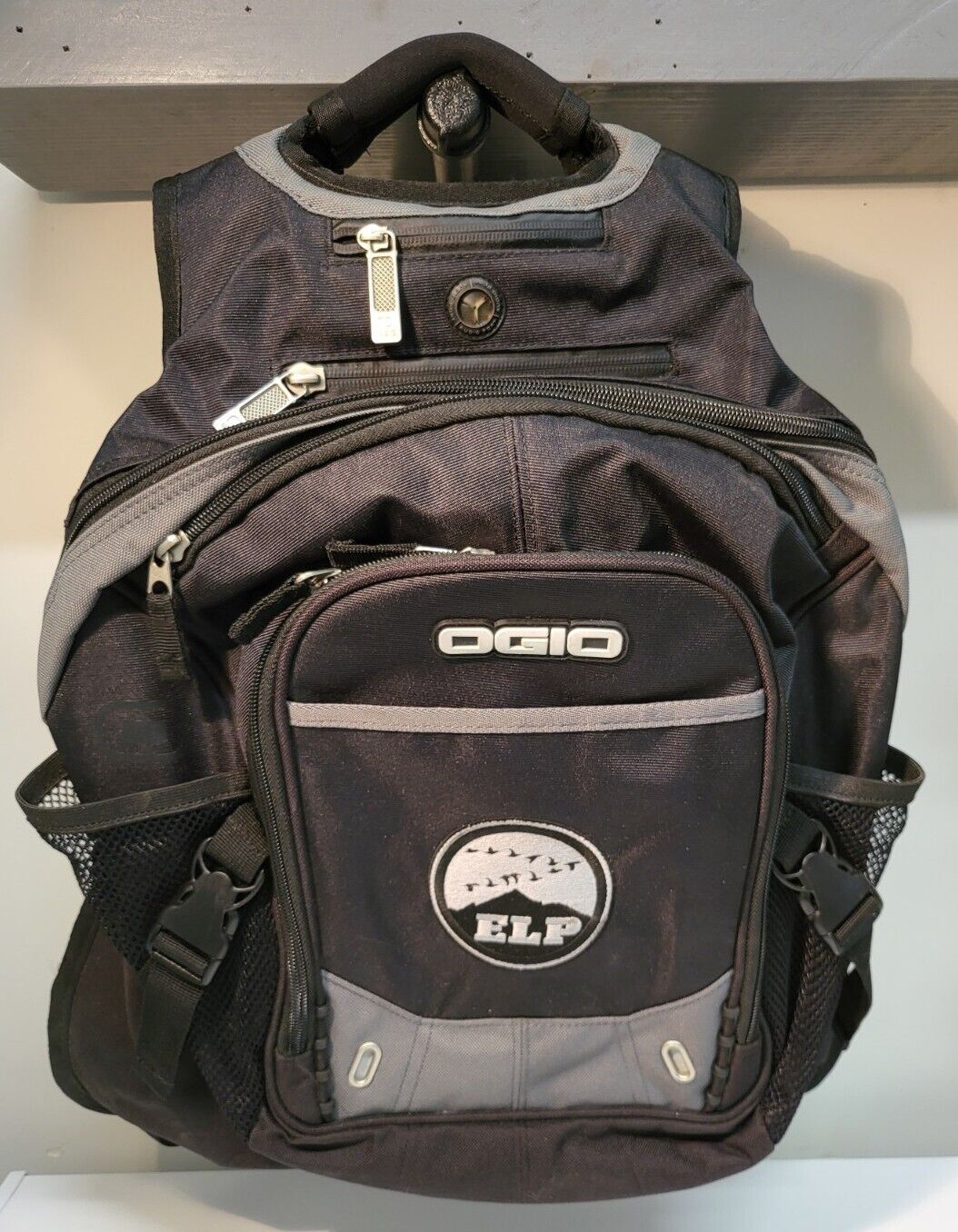 OGIO Black Fugitive Backpack Bookbag Gym Travel Bag MINT 