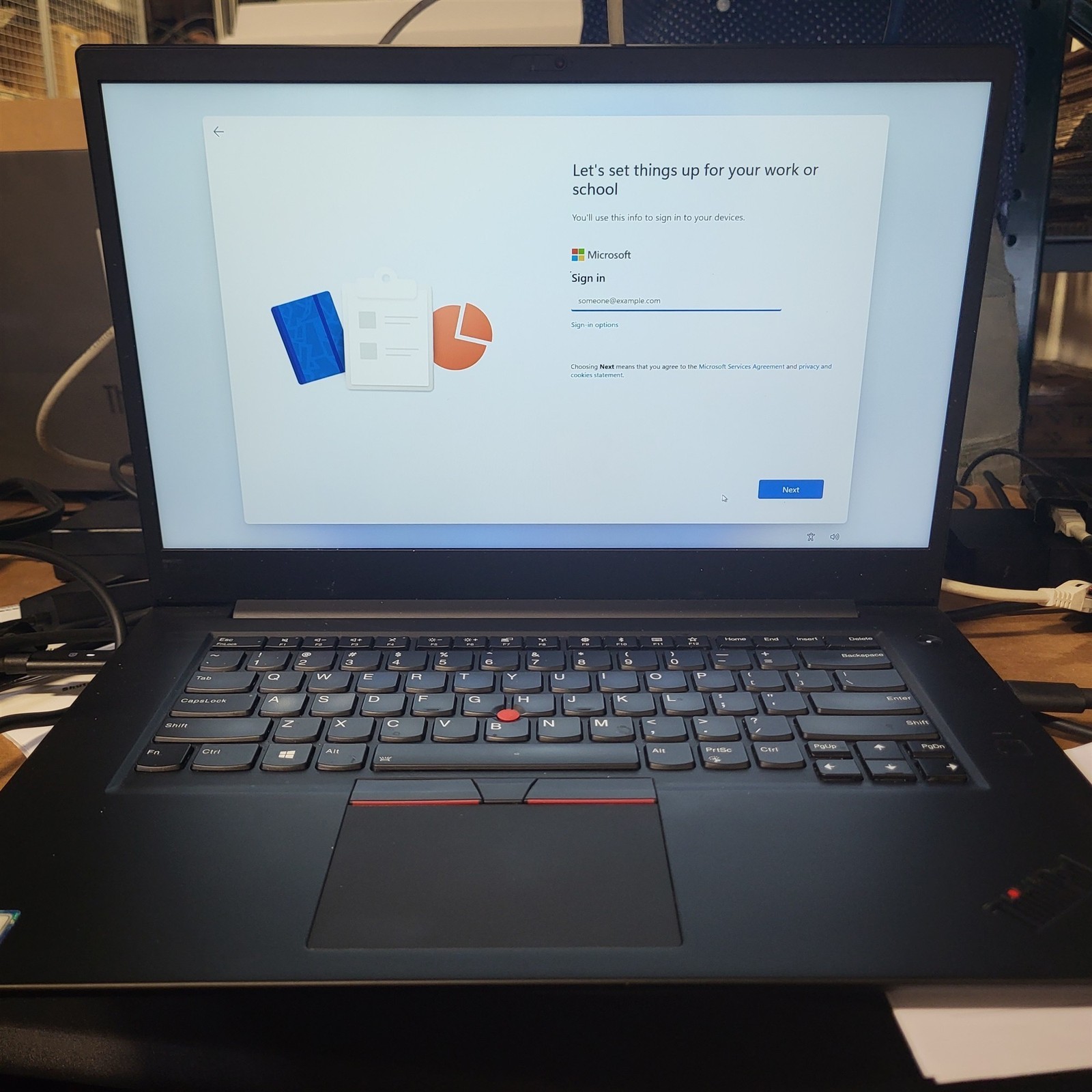 Scratched LCD Lenovo ThinkPad X1 Extreme Intel i7-8750H 2.2GHz 32GB 512GB SSD
