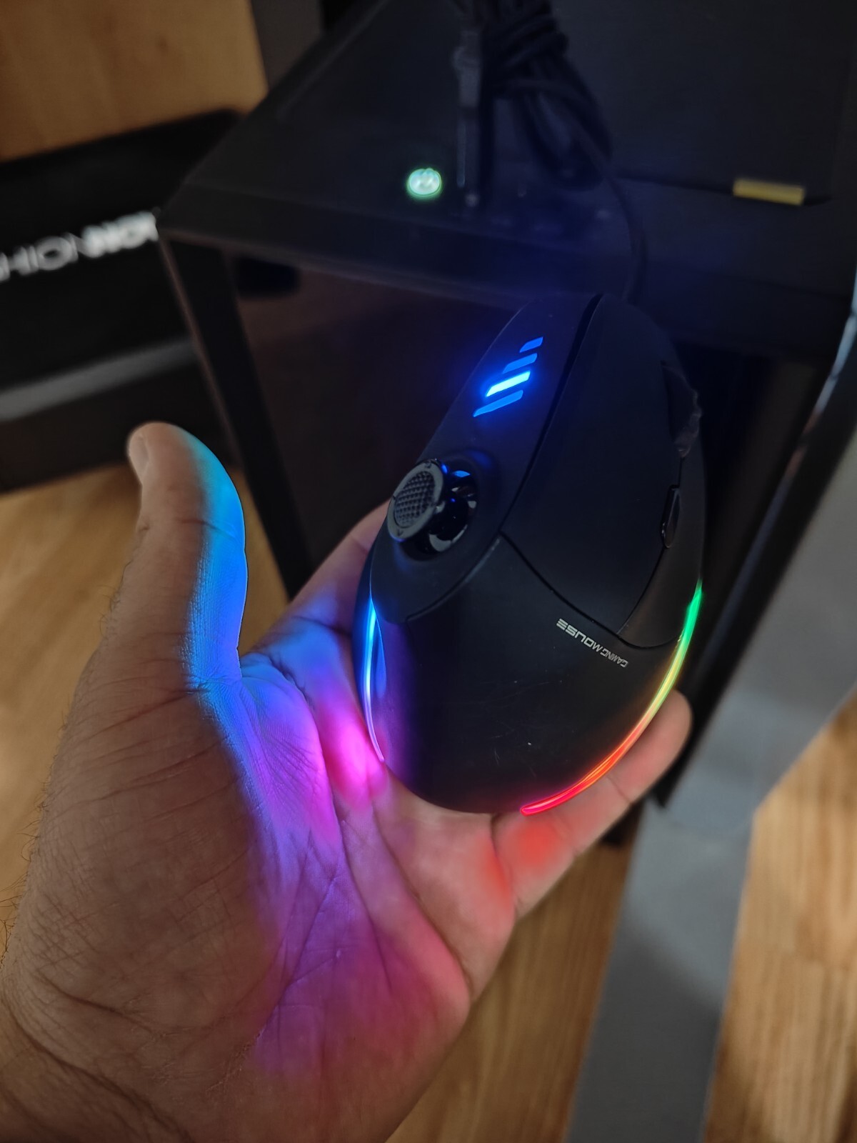 ZELOTES C-18 Ergonomic Vertical Gaming Mouse Right Hand 10000DPI Black USB Wired