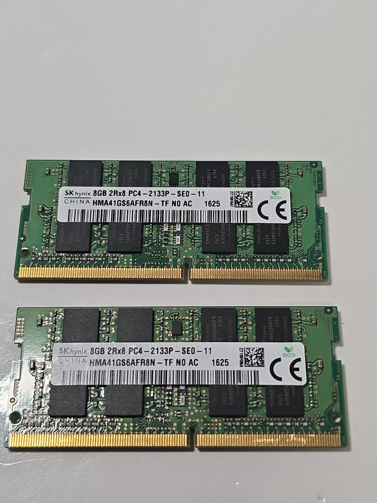 SK Hynix 16GB (2x8GB) DDR4 Laptop RAM PC4-2133P HMA41GS6AFR8N-TF SODIMM Pair