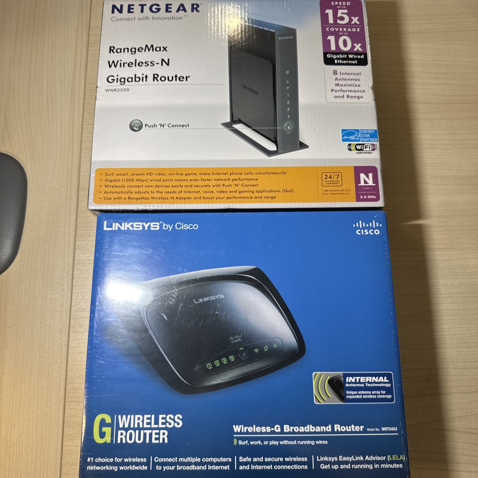 Netgear WNR3500 RangeMax Wireless-N Gigabit & Linksys by Cisco Wireless-G Router