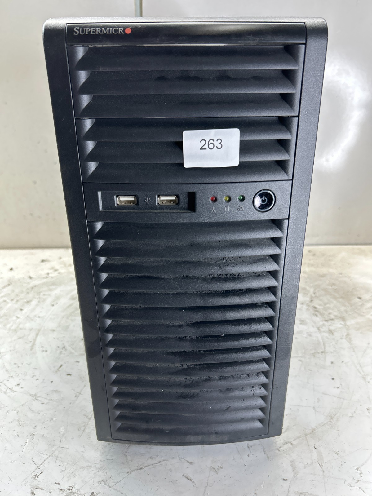 Vintage Retro Black Supermicro MATX Sleeper Build Case