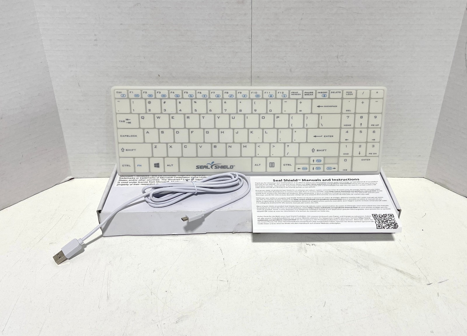 Seal Shield SSWKSV099W Cleanwipe Medical Grade RF Wireless Keyboard New Open Box