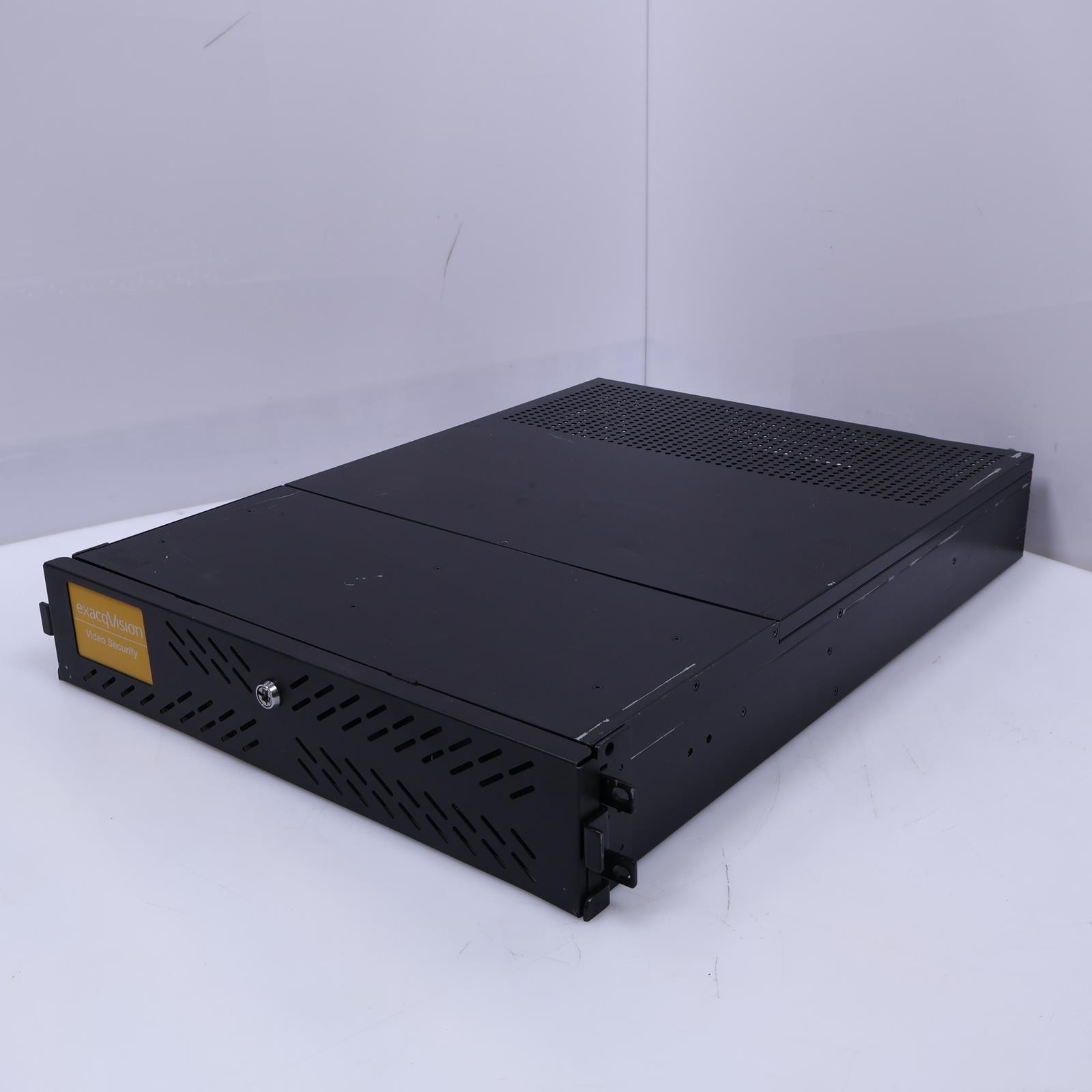 Exacq IP08-96T-2ZL-2 8GB RAM 120GB SSD Rackmount Surveillance Video Server