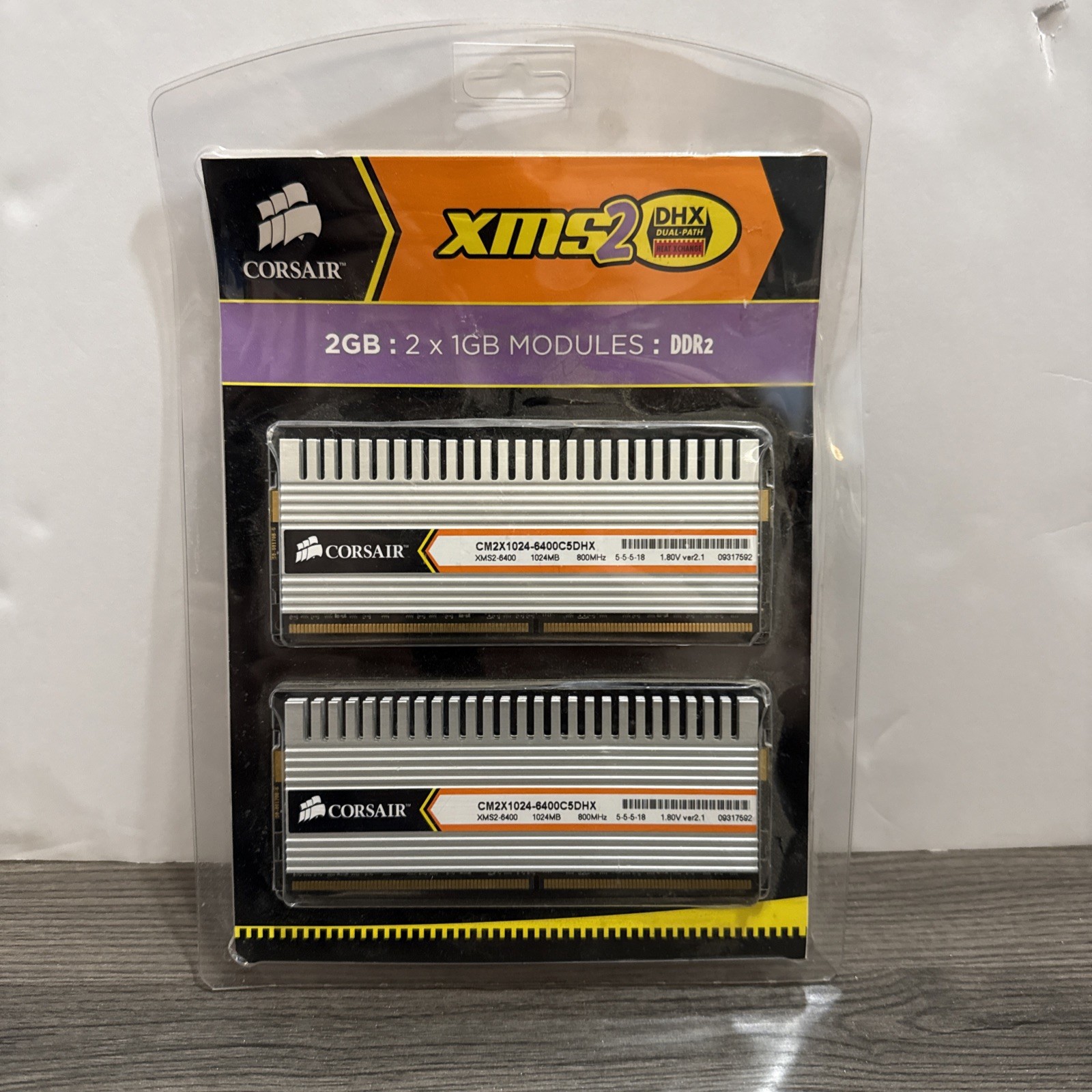 2GB Corsair XMS2 DHX, 2x 1GB DDR2 RAM Arbeitsspeicher TWIN2X2048-6400C5DHX, NEU
