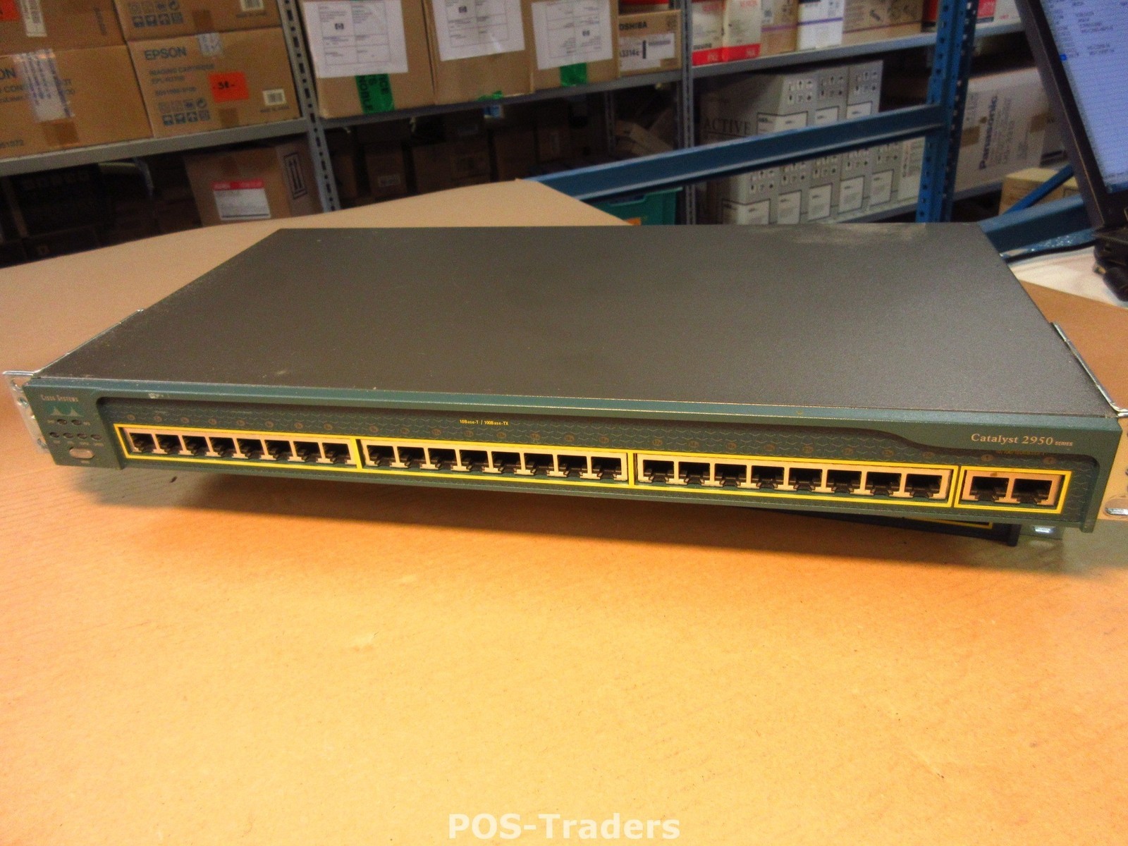 CISCO WS-C2950T-24 Catalyst 24-Port 10/100 + 2-Port 10/100/1000 Switch NETWORK