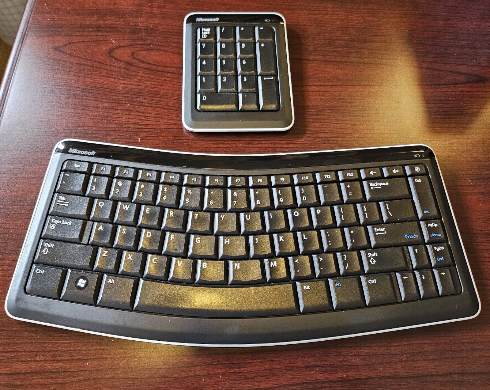 Microsoft Bluetooth Mobile Keyboard 6000 & Number Pad ... Gently Used