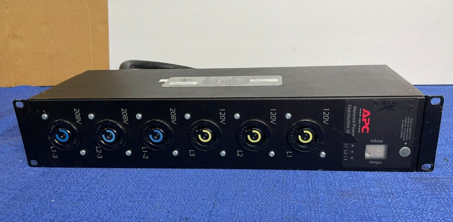 APC AP7610 Metered Power Distribution Unit - Excellent Condition