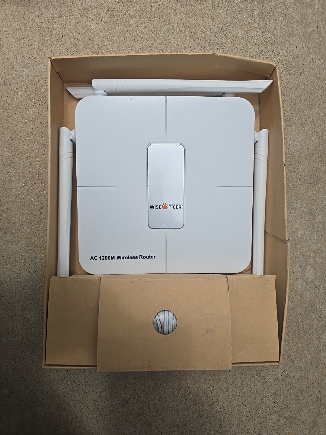 Wise Tiger AC 1200M Smart Wireless Router w/ Power Cord