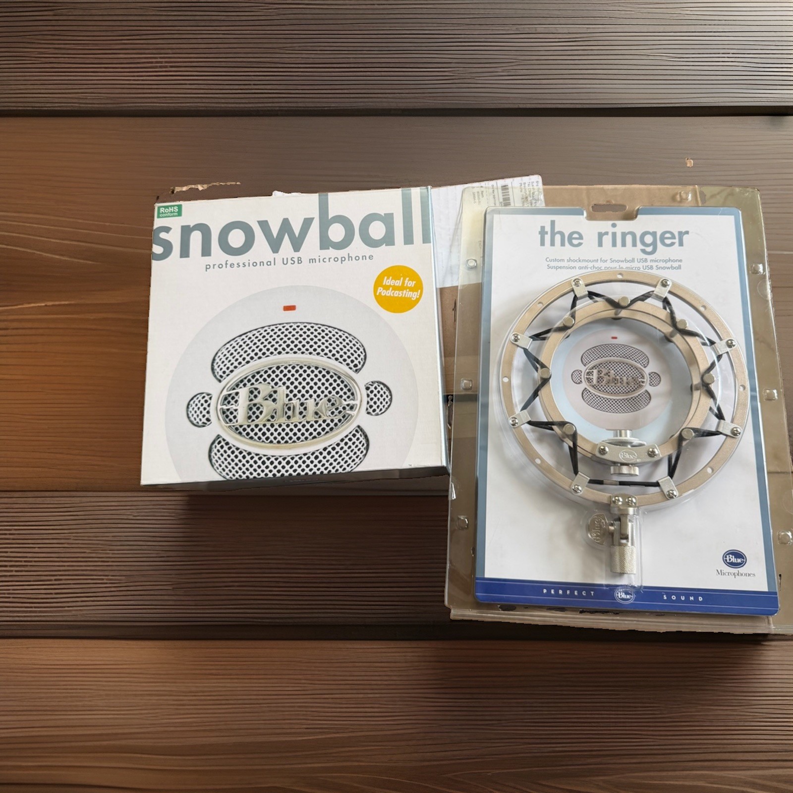 Blue Snowball USB Freestanding Microphone White/Silver w/ Ringer Shockmount