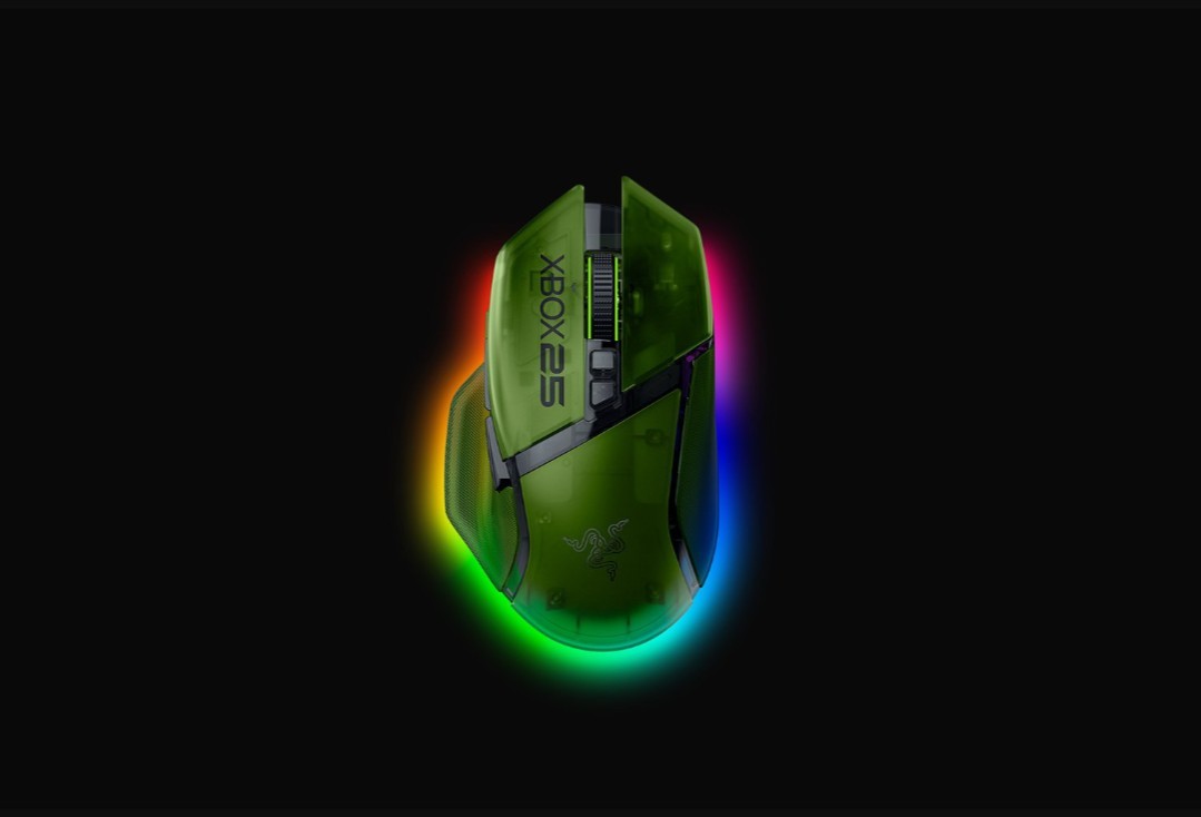 Razer Basilisk V3 Pro 35K XBOX 25 Anniversary Edition PRESALE 
