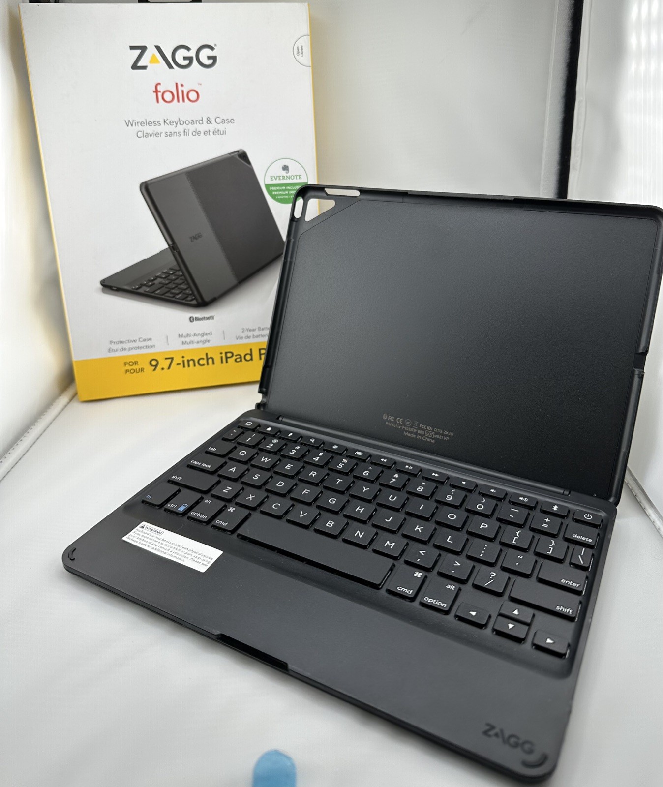 ZAGG Folio Wireless Keyboard Case for iPad 9.7" (5th/6th Gen) Bluetooth Open Box