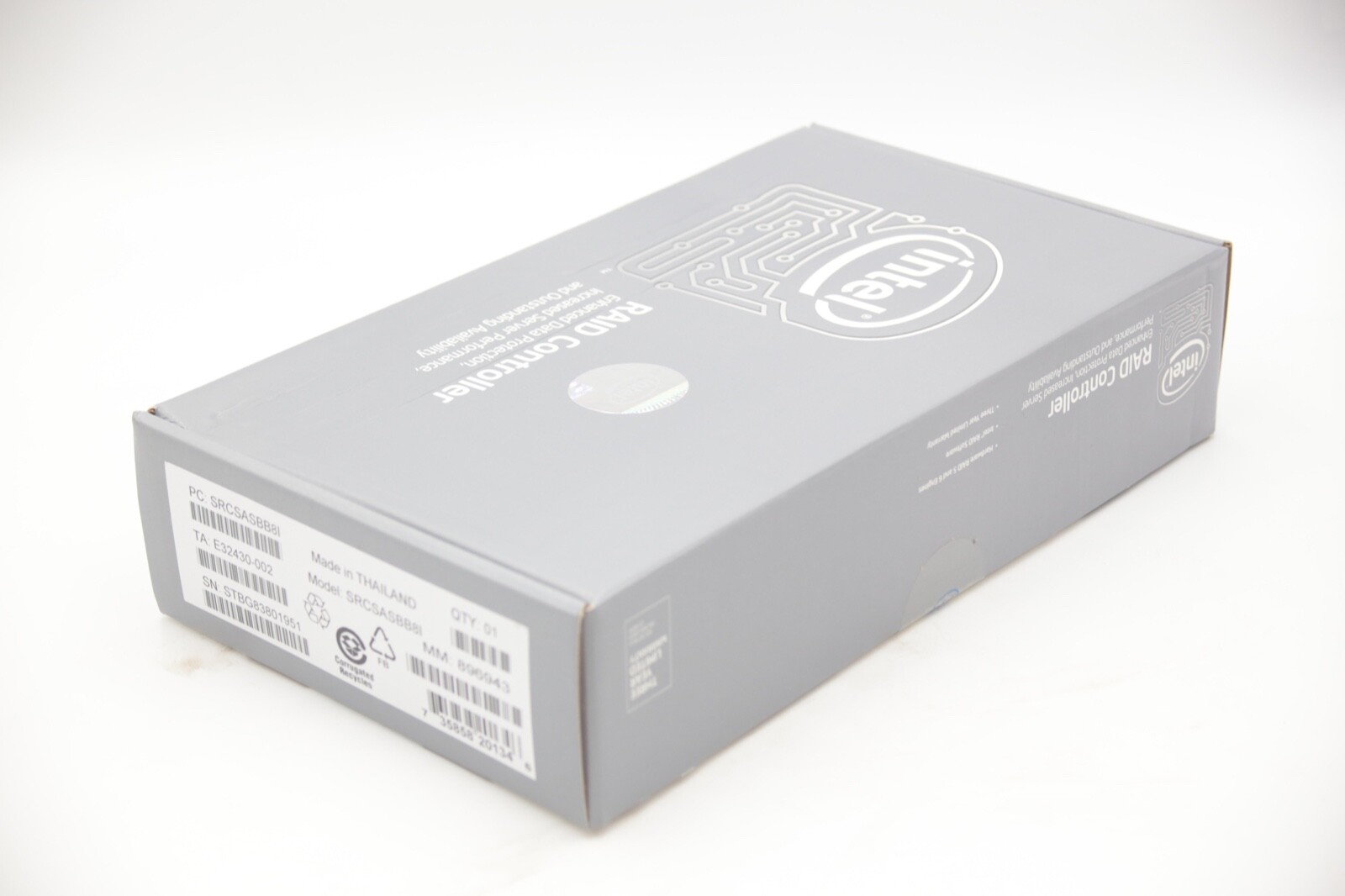 Intel SRCSASBB8I PCI Express x8 SATA And SAS RAID Controller New Retail Box HT^