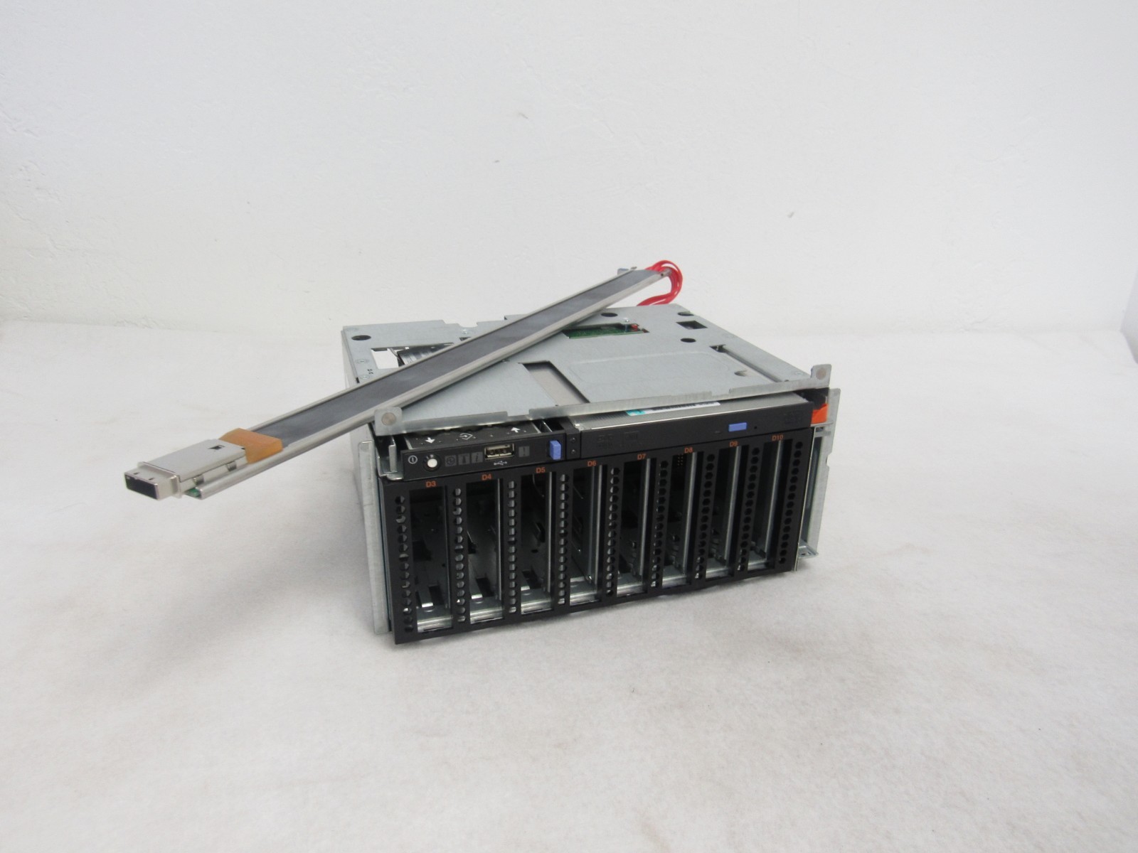 IBM 44V5410 46K7882 8 Bay Drive Cage Backplane 46K7882 SAS Extender 44V5252 51-5