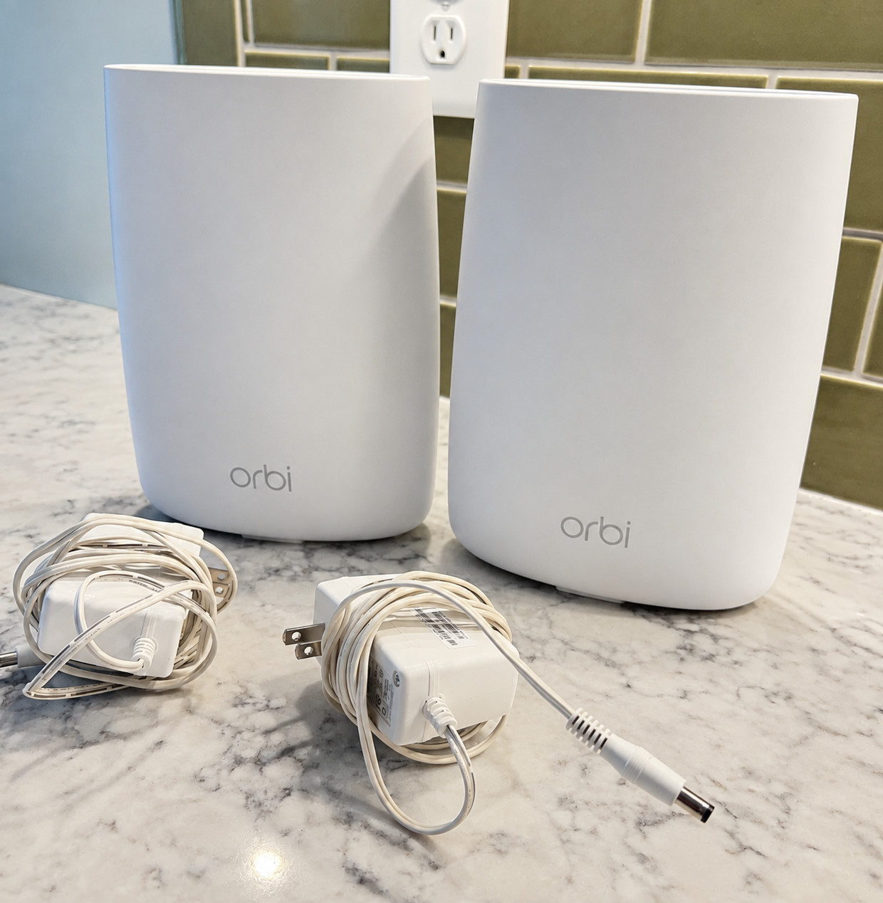 NETGEAR Orbi RBS50V2 Satellite AND RBR50V2 Router Home Mesh WiFi Tri-band