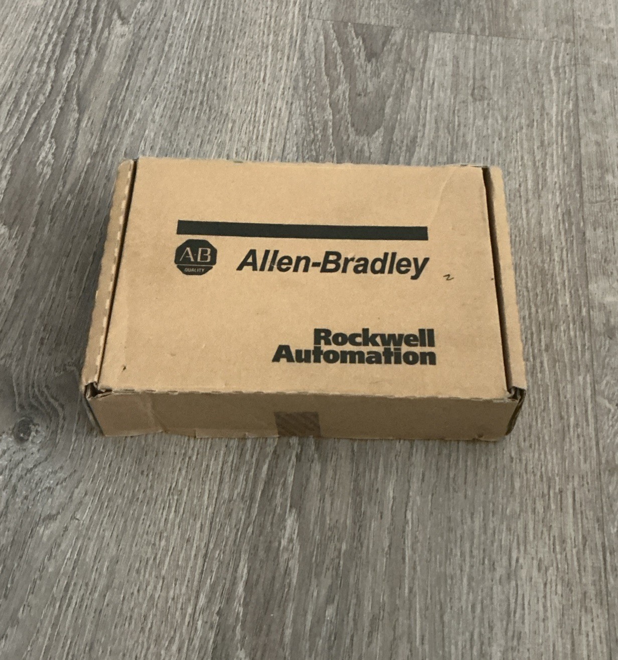 Surplus Open Allen Bradley 1747-L552 /D Frn 13 SLC 500 Processor 5/05 New Read *