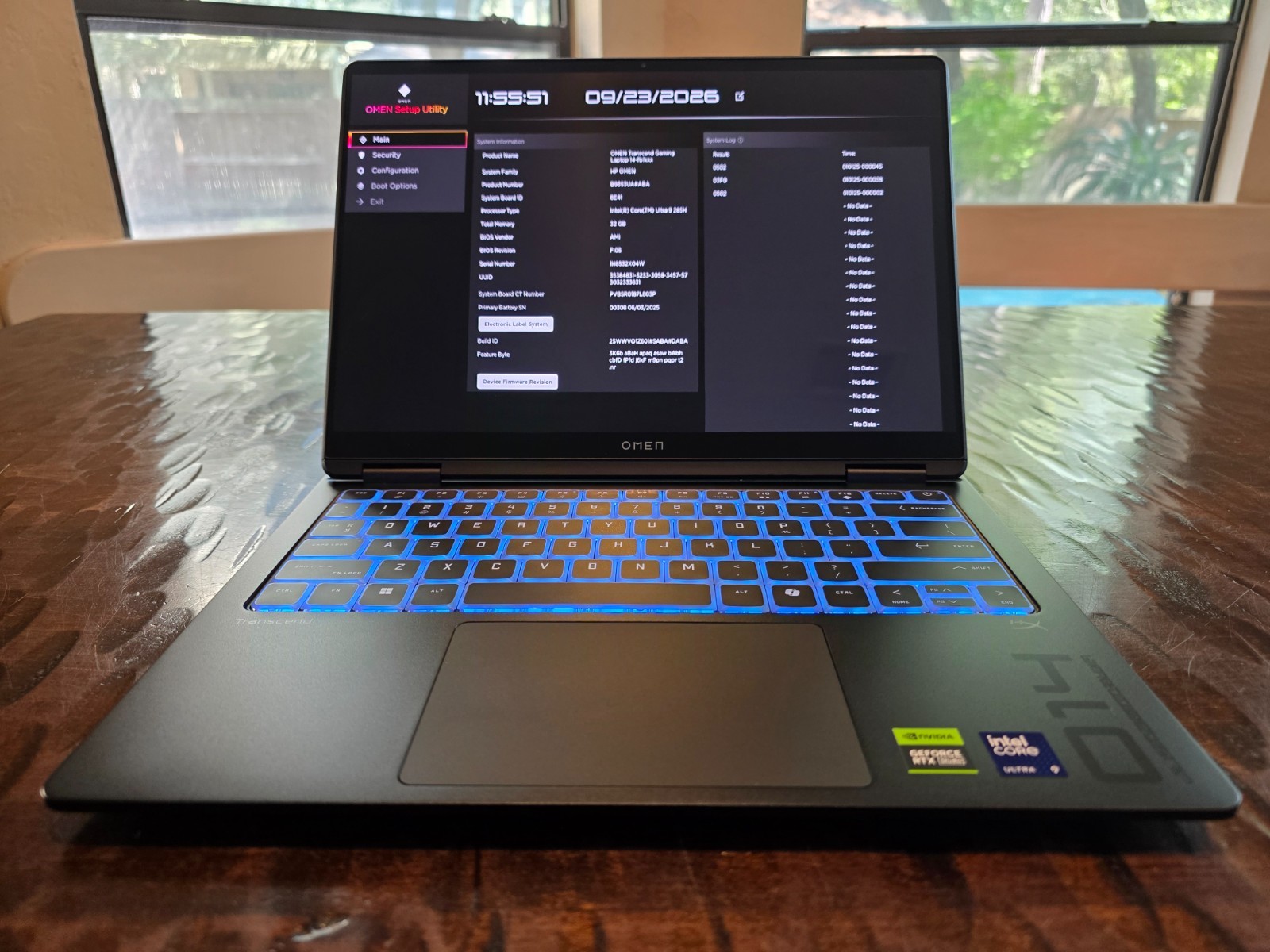 HP OMEN Transcend 14 - 14" 3K OLED 120Hz, Ultra 9 285H, RTX 5070, 32GB RAM, 1TB