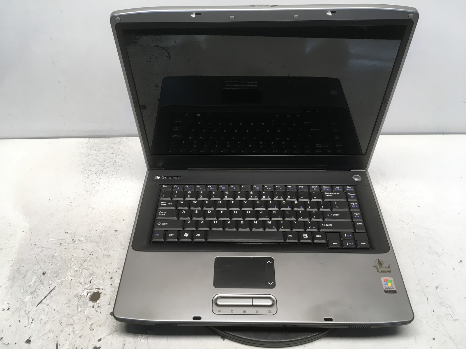 Gateway MX6448 AMD Turion 64 X2 TL-50 1600MHz 1 GB NO HDD No Batt